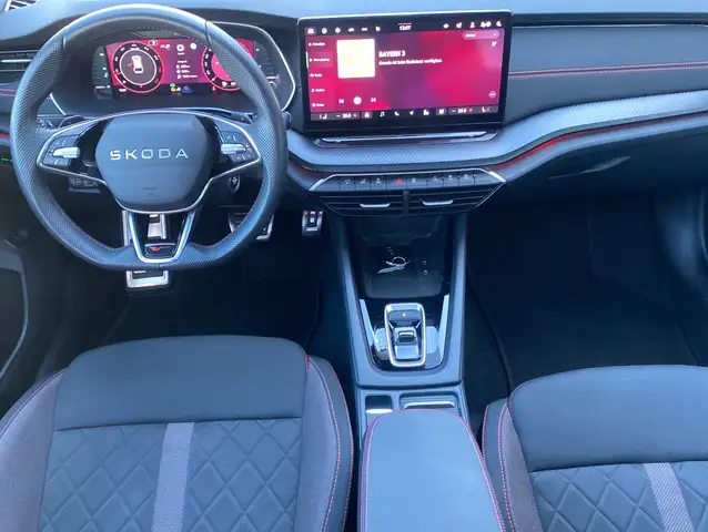 Skoda Octavia view 3