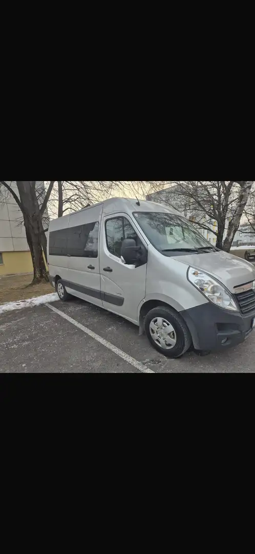 Opel Movano 2,3 CDTI Grau - 2