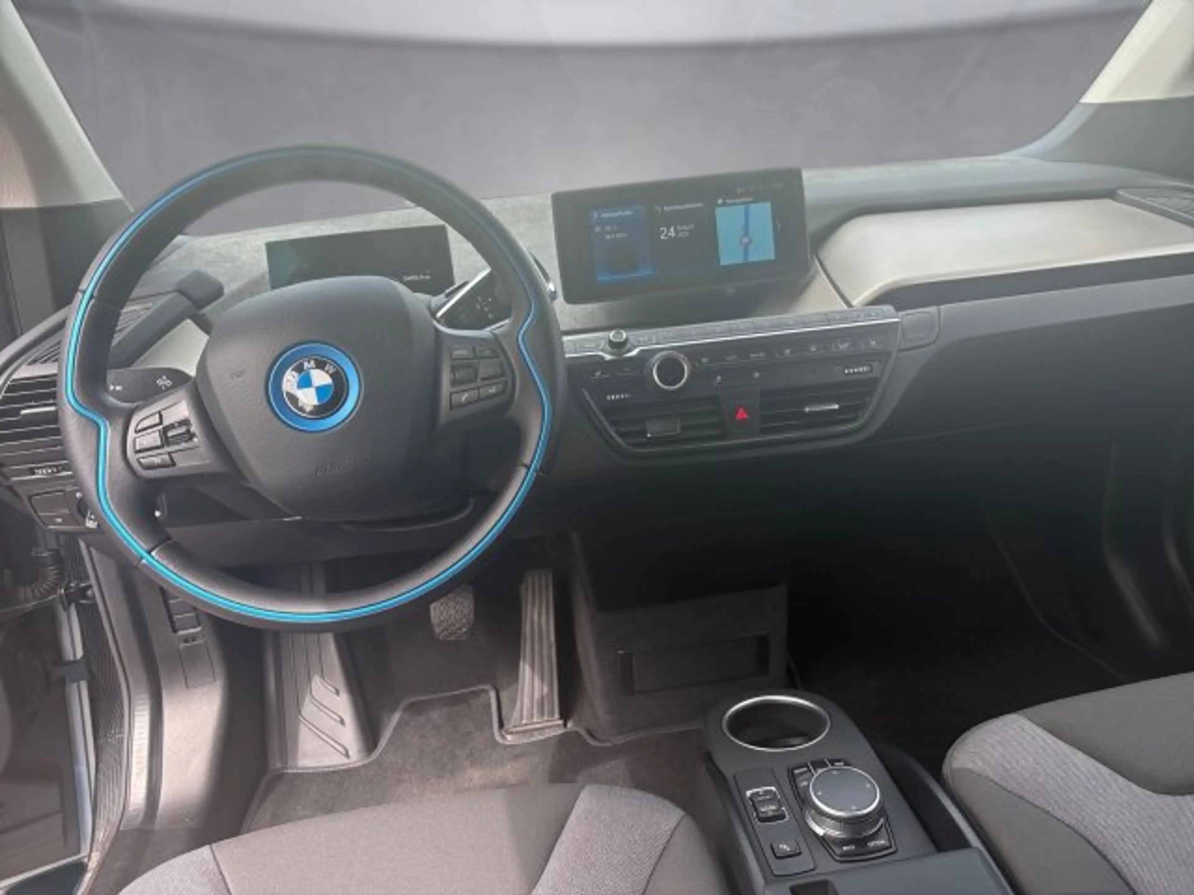BMW i3 120AhA eDrive I01 Facelift (LCI) IB1 — photo 6
