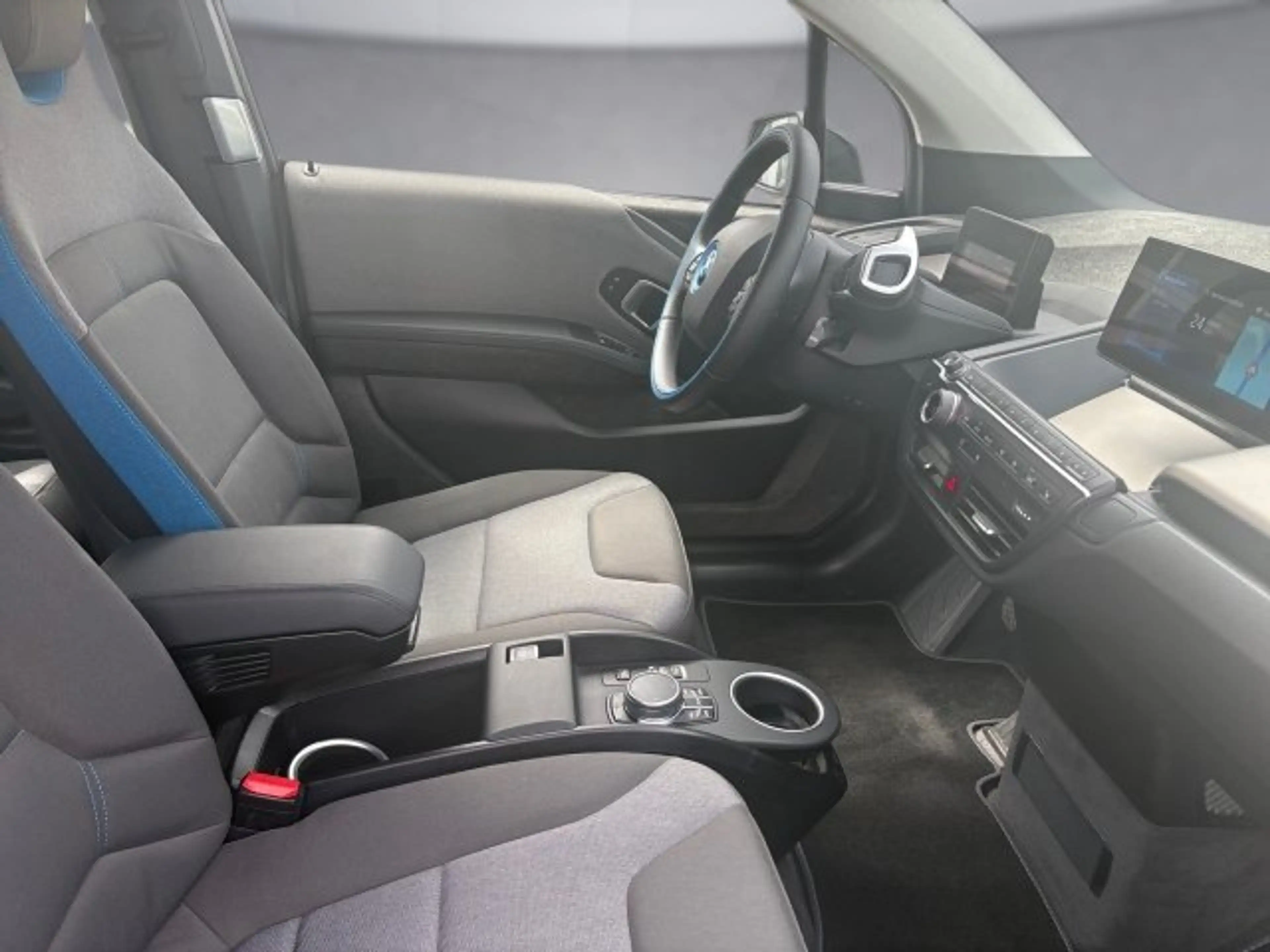 BMW i3 120AhA eDrive I01 Facelift (LCI) IB1 — photo 8