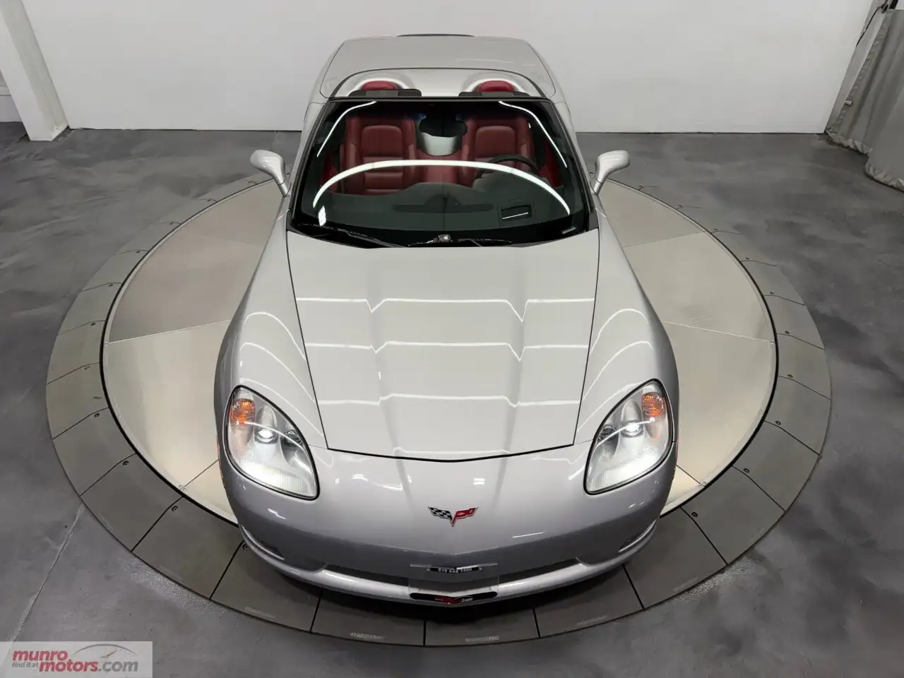 Chevrolet Corvette снимка Chevrolet Corvette