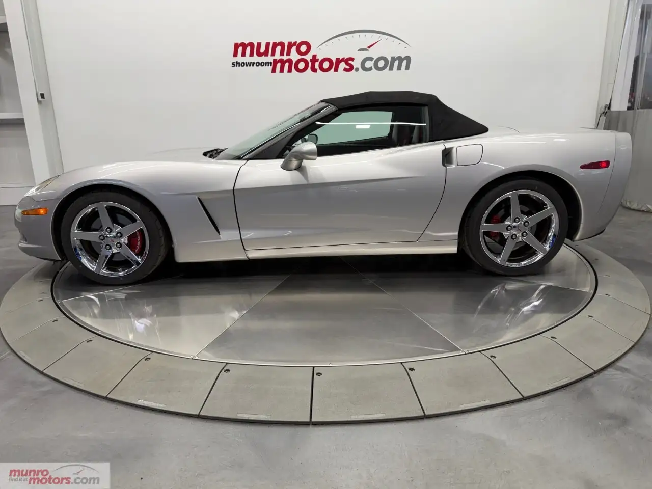 Chevrolet Corvette снимка Chevrolet Corvette