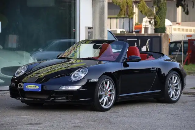 Porsche 911 Carrera 4S Cabriolet