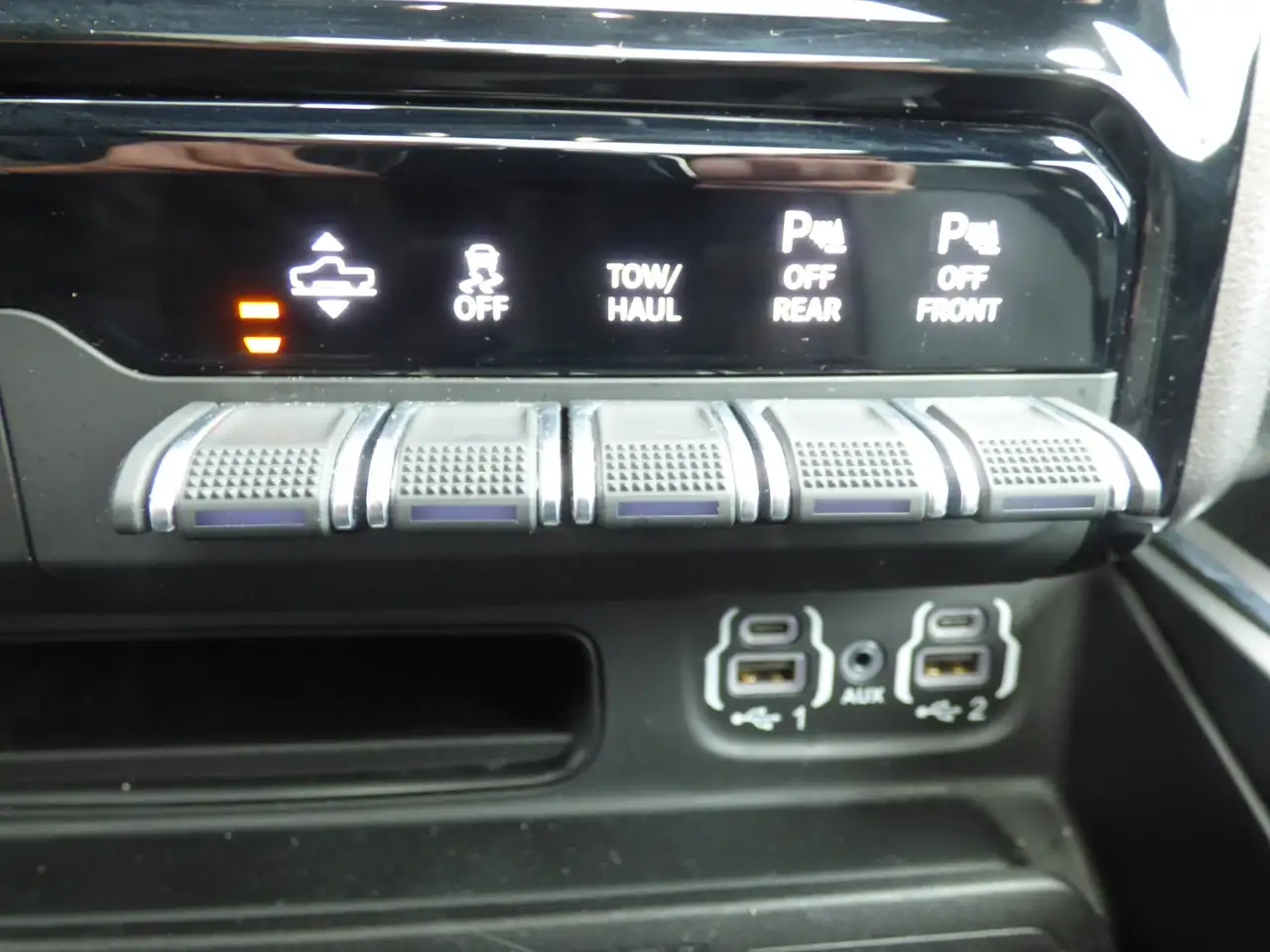 Dodge RAM 2024 — фото 15