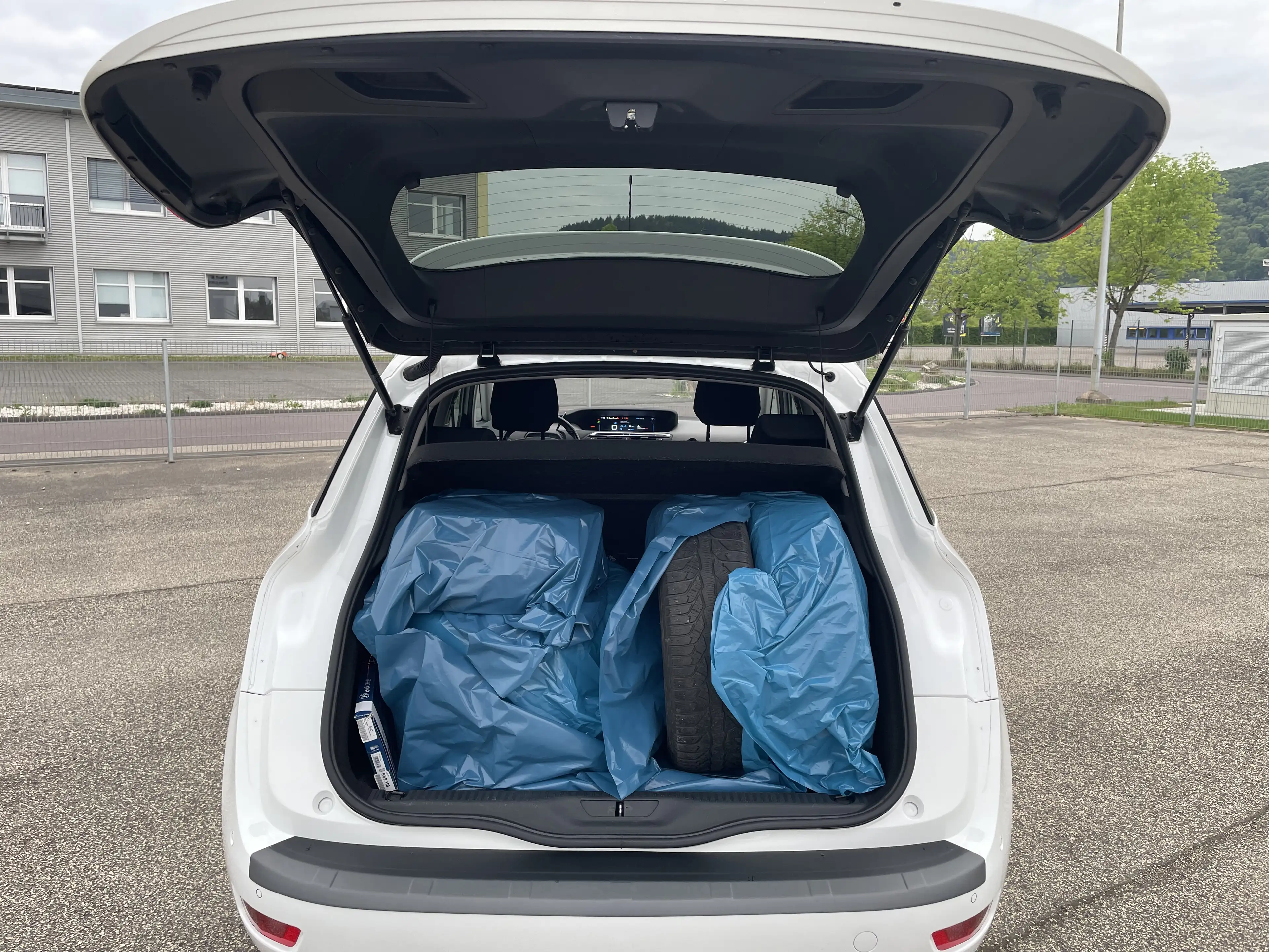 Citroen C4 Picasso C4 Picasso/Spacetourer 1.6/Automatik/1-Hand/LED — photo 11