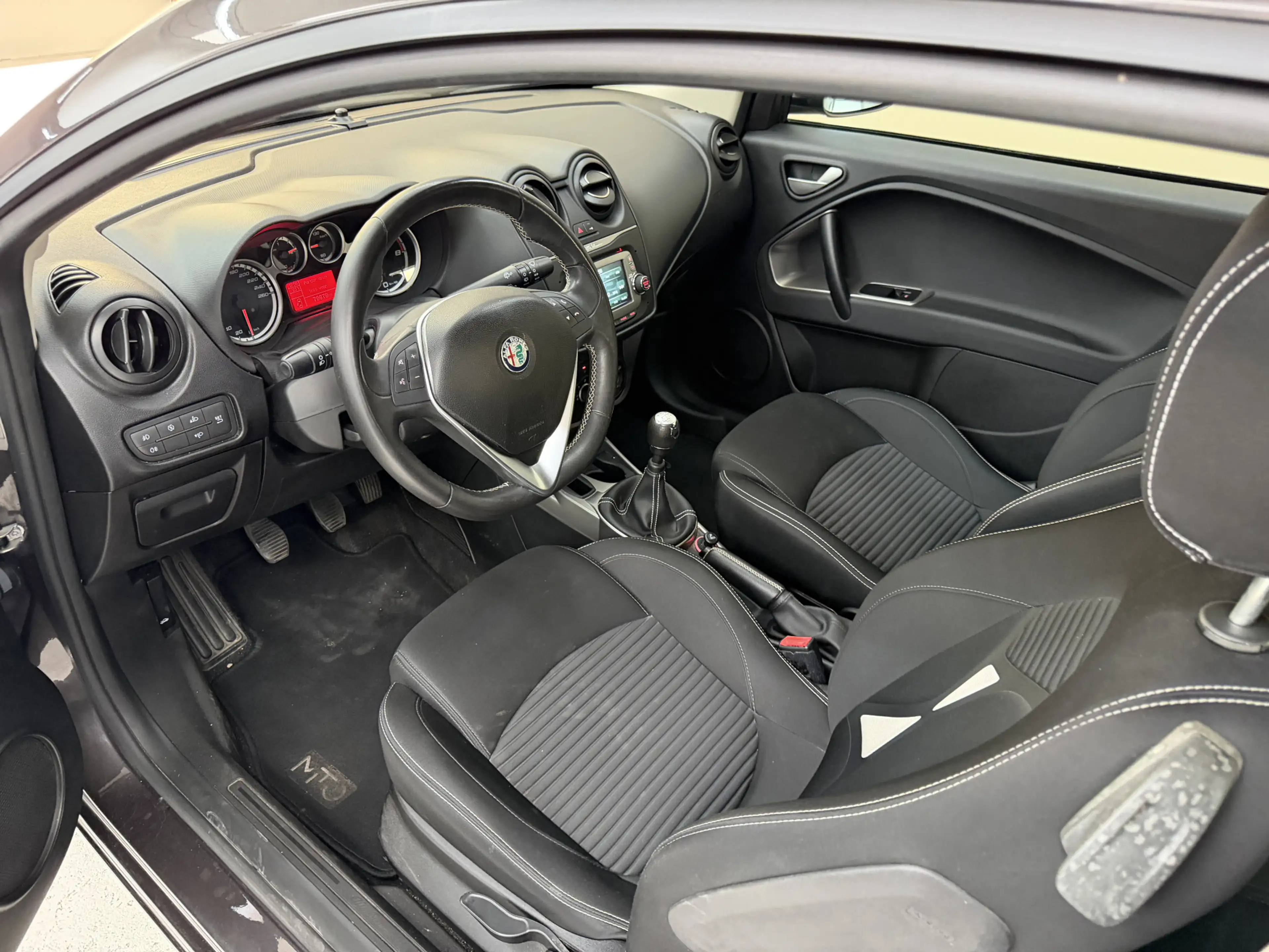 Alfa Romeo MiTo 1.4 Junior, 80Pk, 2016, 2de eigenaar, Navigatie, A — photo 2