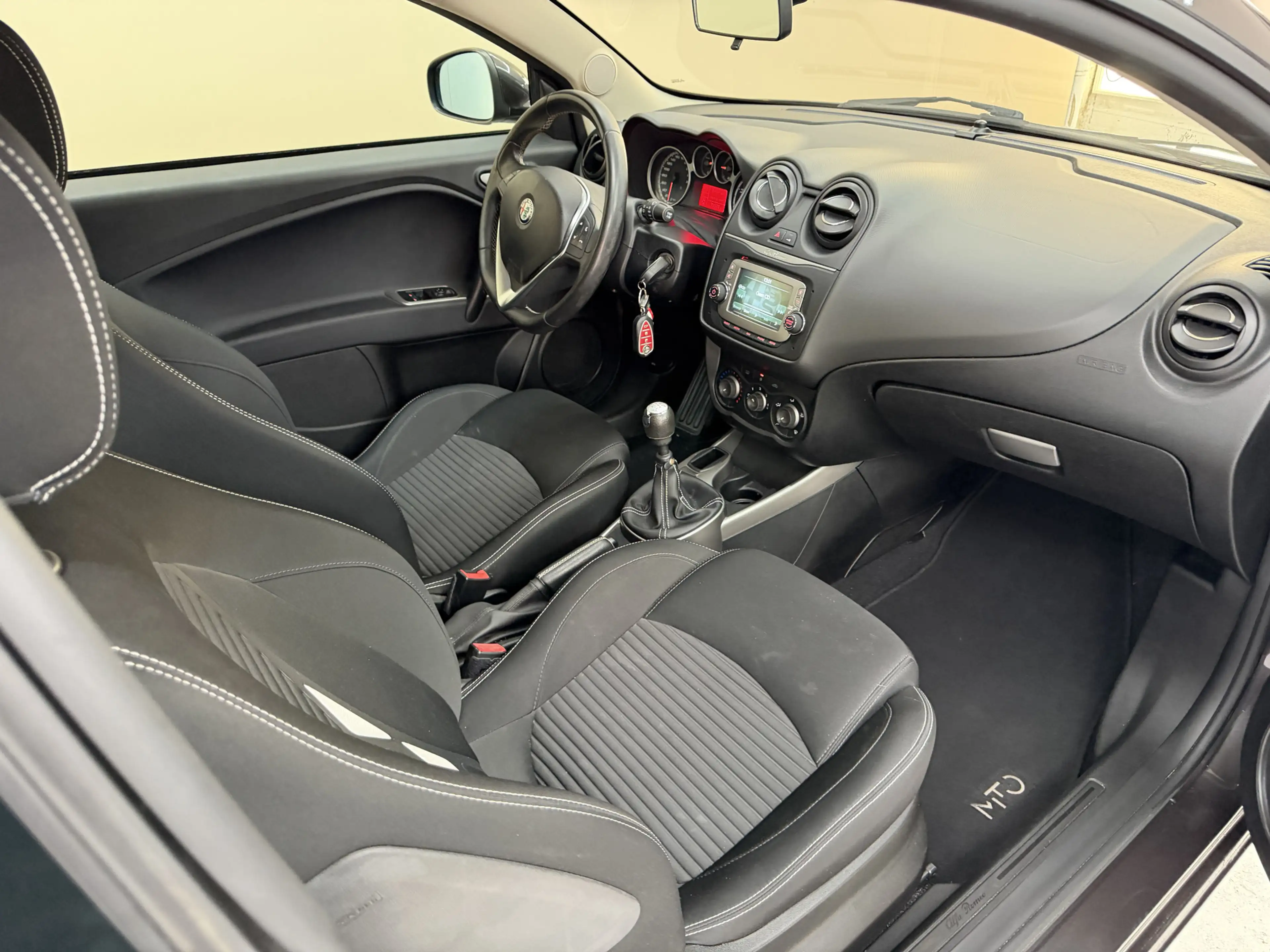 Alfa Romeo MiTo 1.4 Junior, 80Pk, 2016, 2de eigenaar, Navigatie, A — photo 6