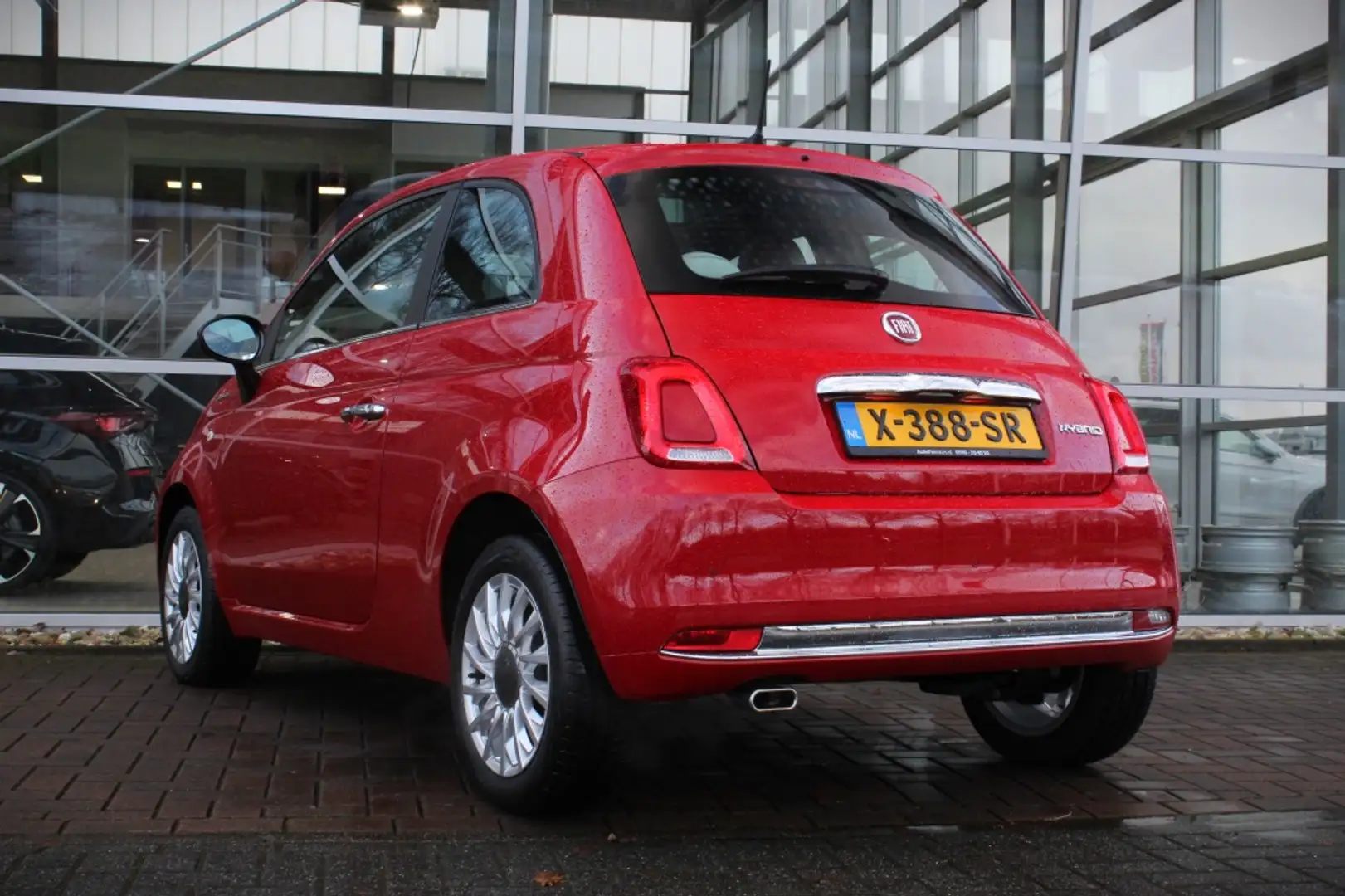 Fiat 500 1.0 Hybrid DolceVita | Pano | Cruise Control | Air Rood - 2