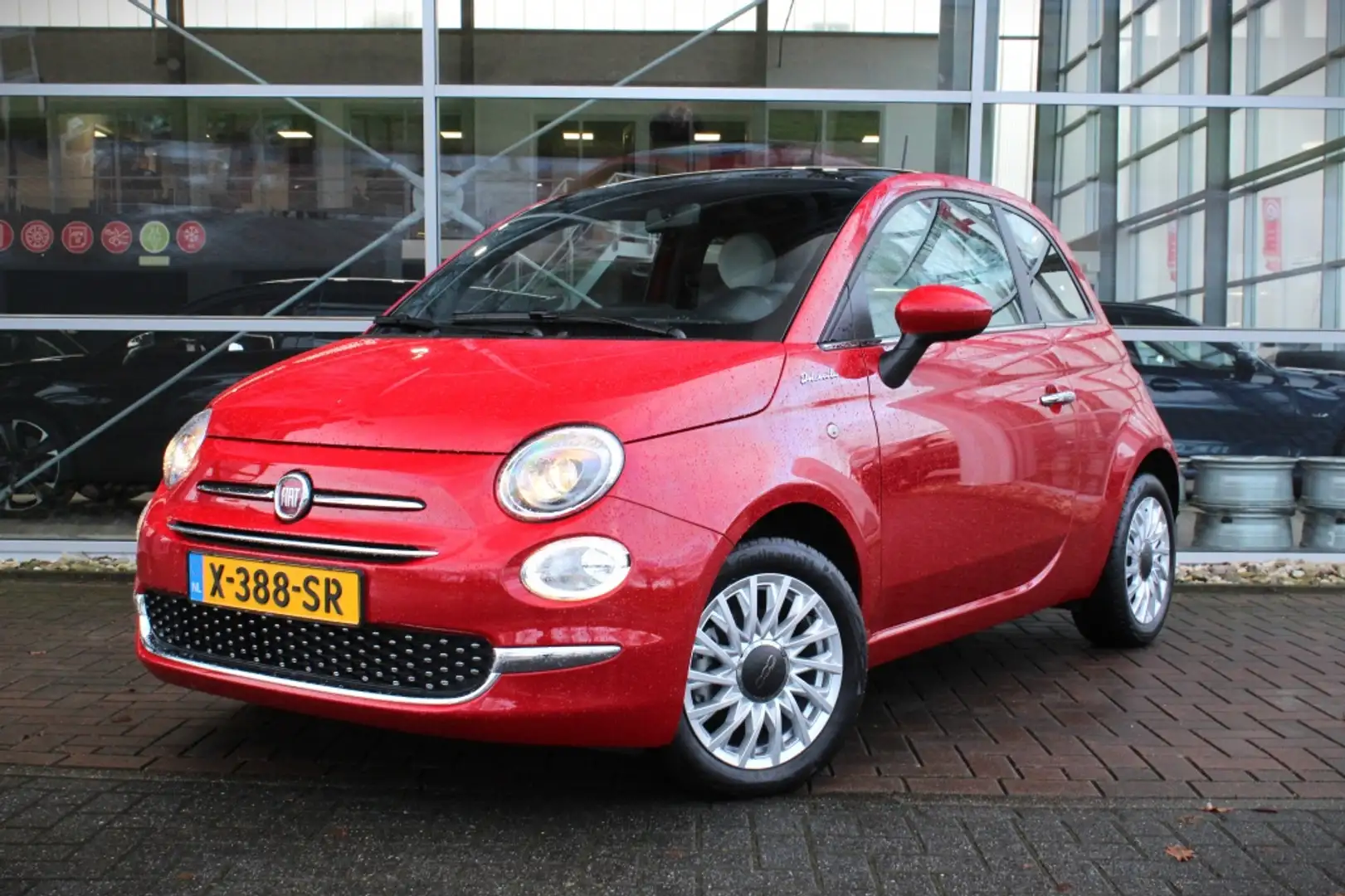 Fiat 500 1.0 Hybrid DolceVita | Pano | Cruise Control | Air Rood - 1