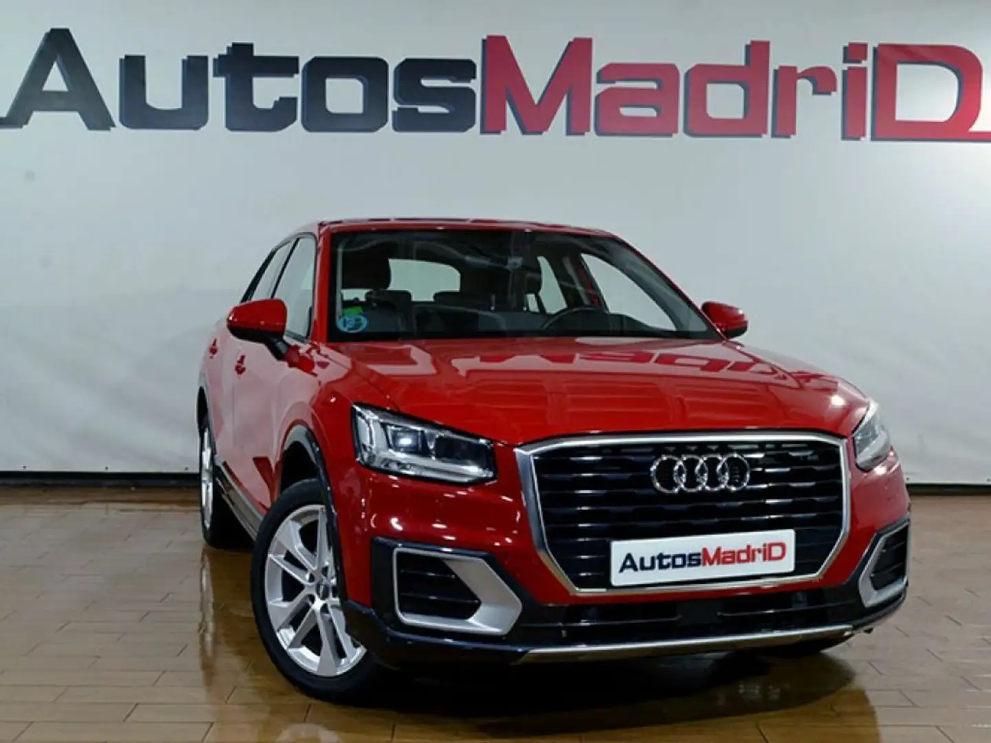 Audi Q2 Design 30 TDI 85kW (116CV) Rojo - 1