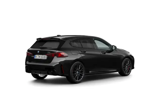 BMW 1 Series view 2