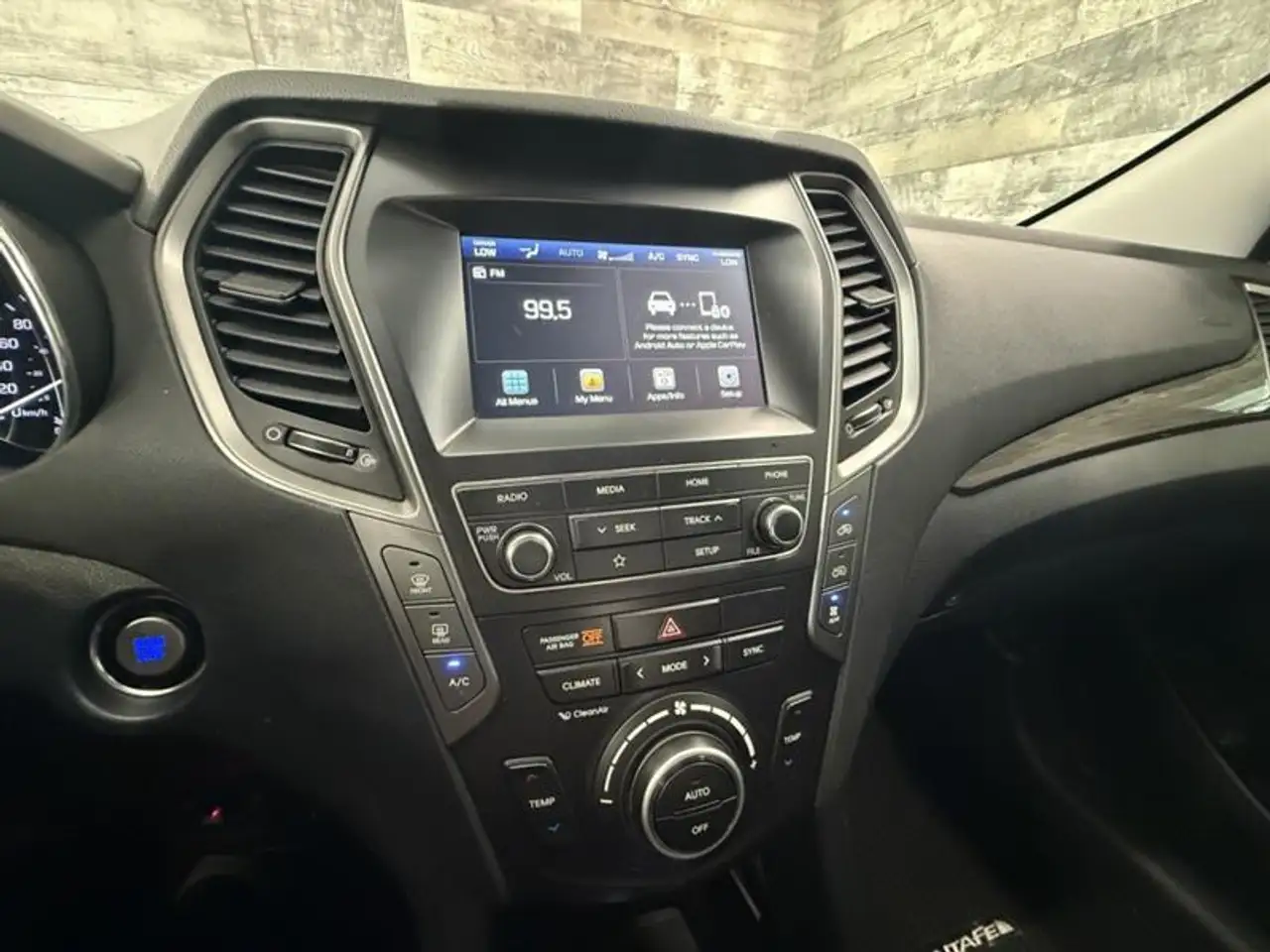 Hyundai SANTA FE снимка Hyundai SANTA FE