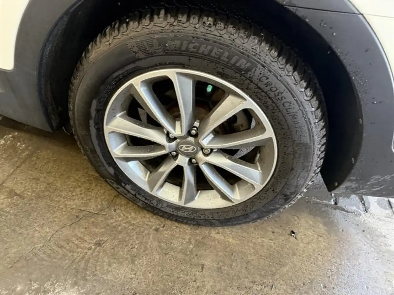Hyundai SANTA FE снимка Hyundai SANTA FE