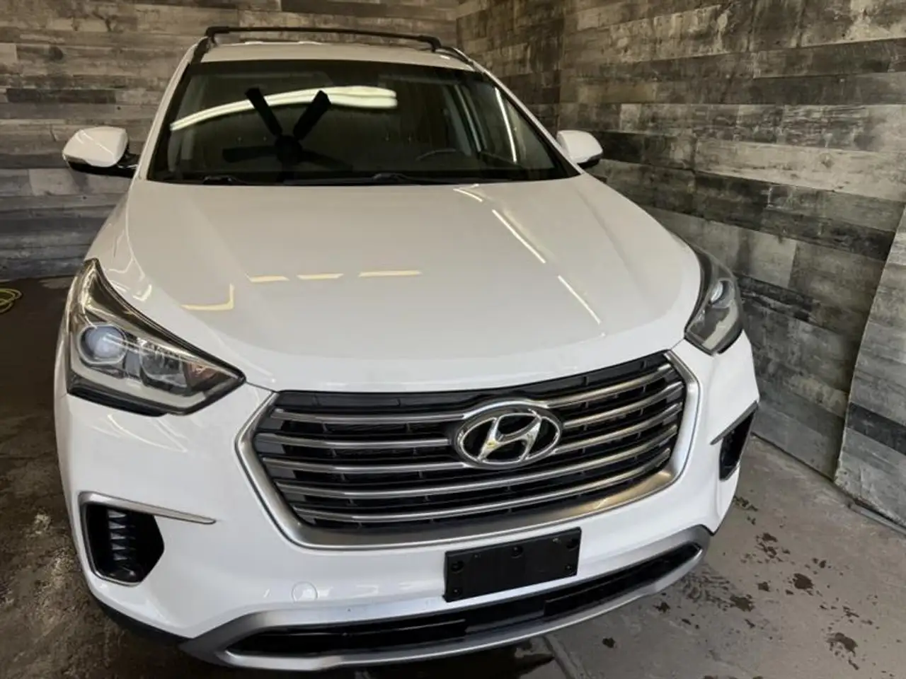 Hyundai SANTA FE снимка Hyundai SANTA FE