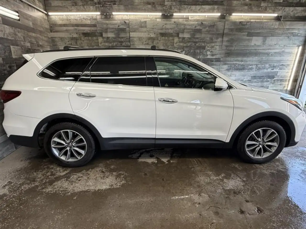 Hyundai SANTA FE снимка Hyundai SANTA FE