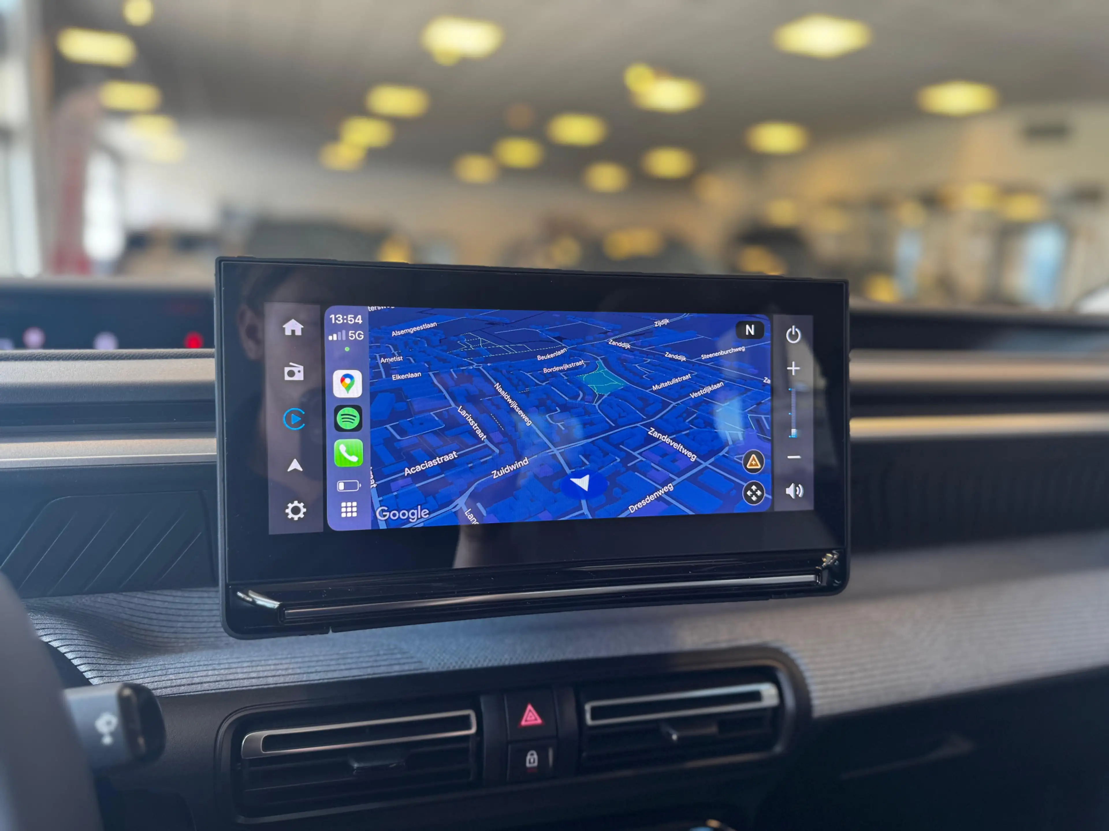 Citroen E-C3 Max 44 kWh 100% EV | Carplay | Boordlader | Draadl — photo 16