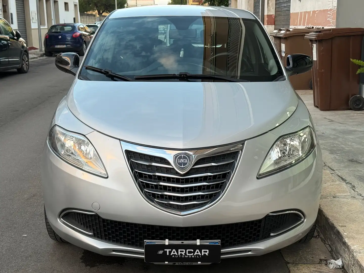 Lancia Ypsilon Ypsilon 1.2 69 CV 5 porte S&S Gold Grigio - 2