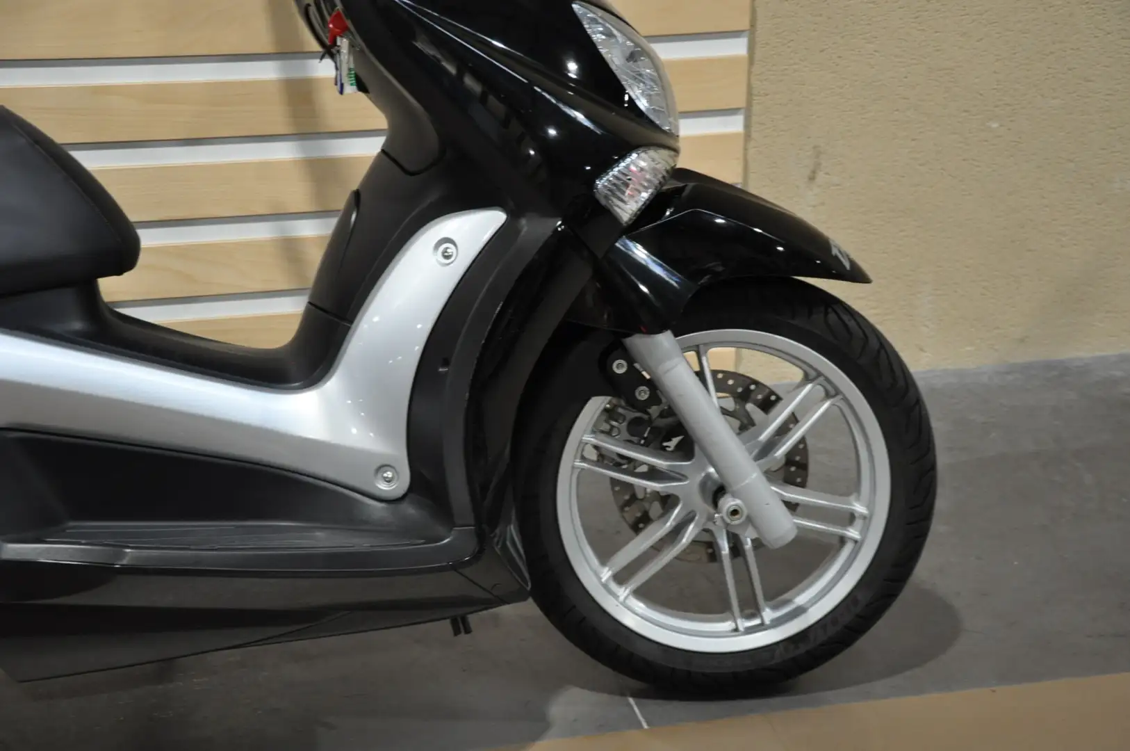 Yamaha X-City 125 Noir - 2