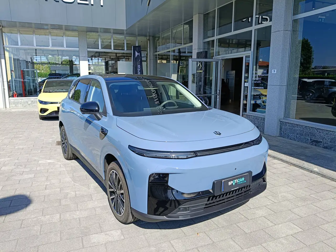 Leapmotor B10