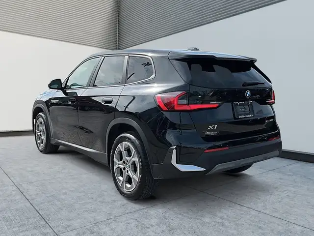 BMW X1 2023 — photo 8
