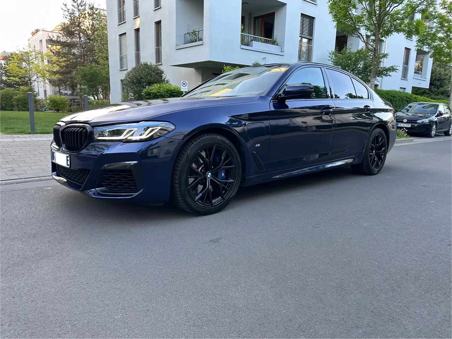 BMW 545 545e xDrive Aut. M Sport Edition - 1