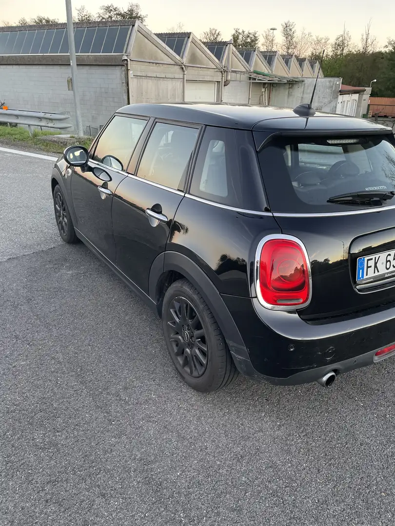 MINI Cooper D 1.5 Business XL 5p - 1