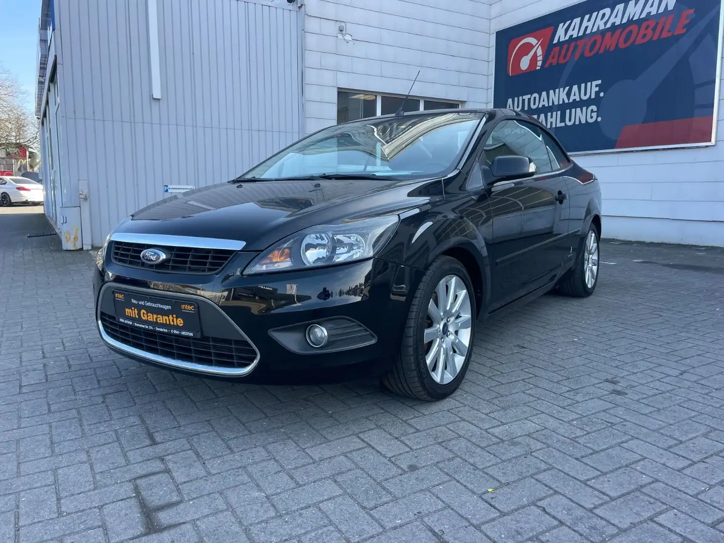 Ford Focus Cabrio Titanium Schwarz - 2