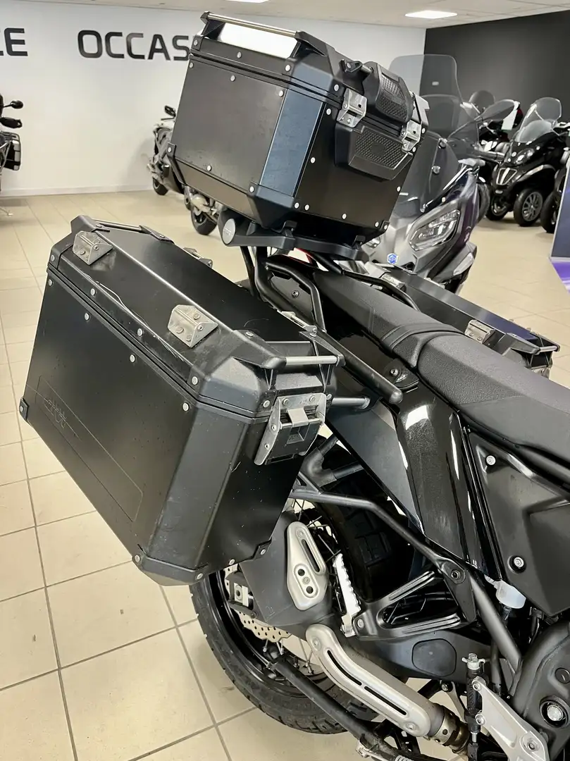 Yamaha Ténéré 700 Schwarz - 2