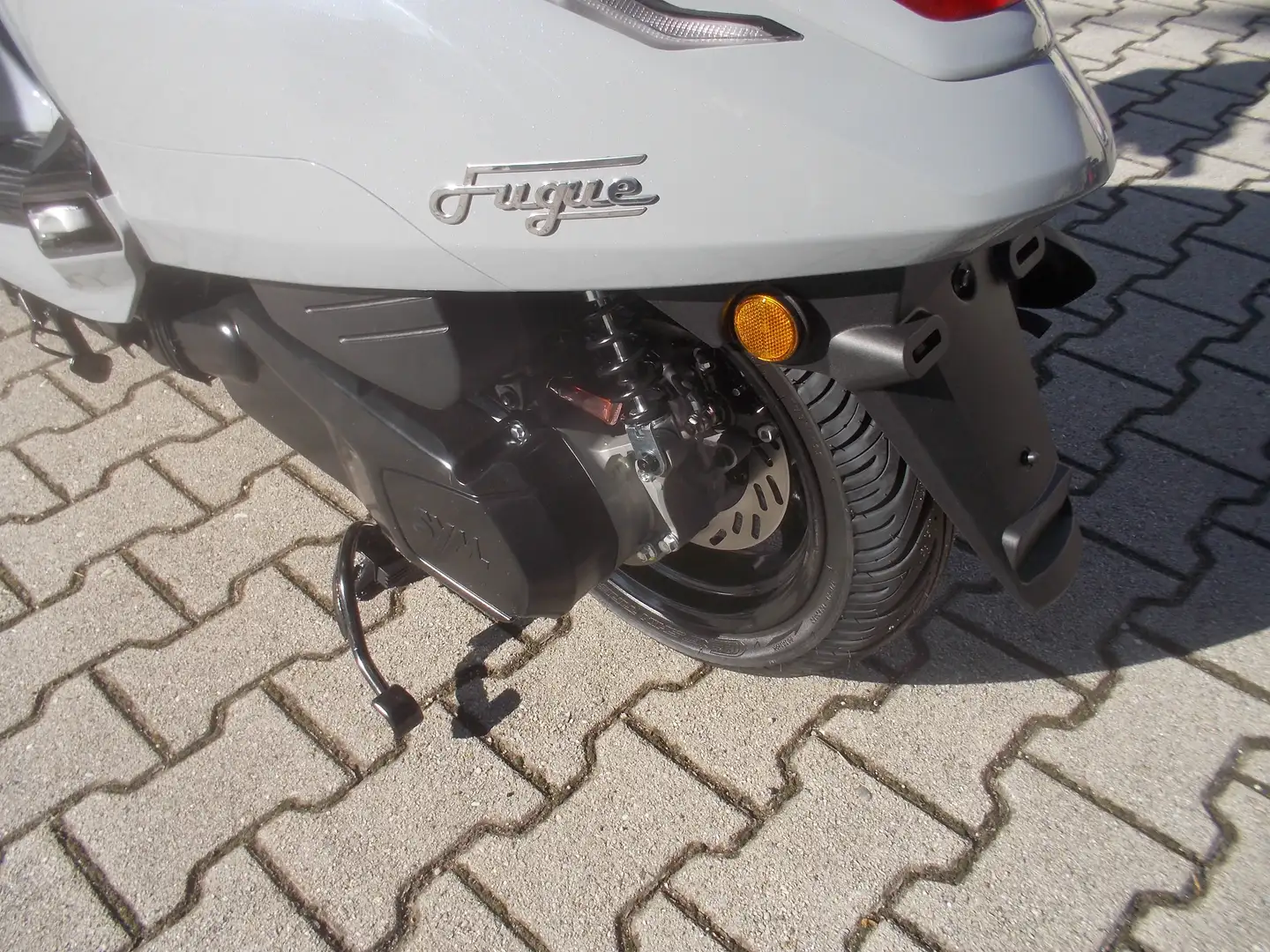 SYM Fiddle 125 FUGUE-125 i-Neu Euro 5 + Gris - 2