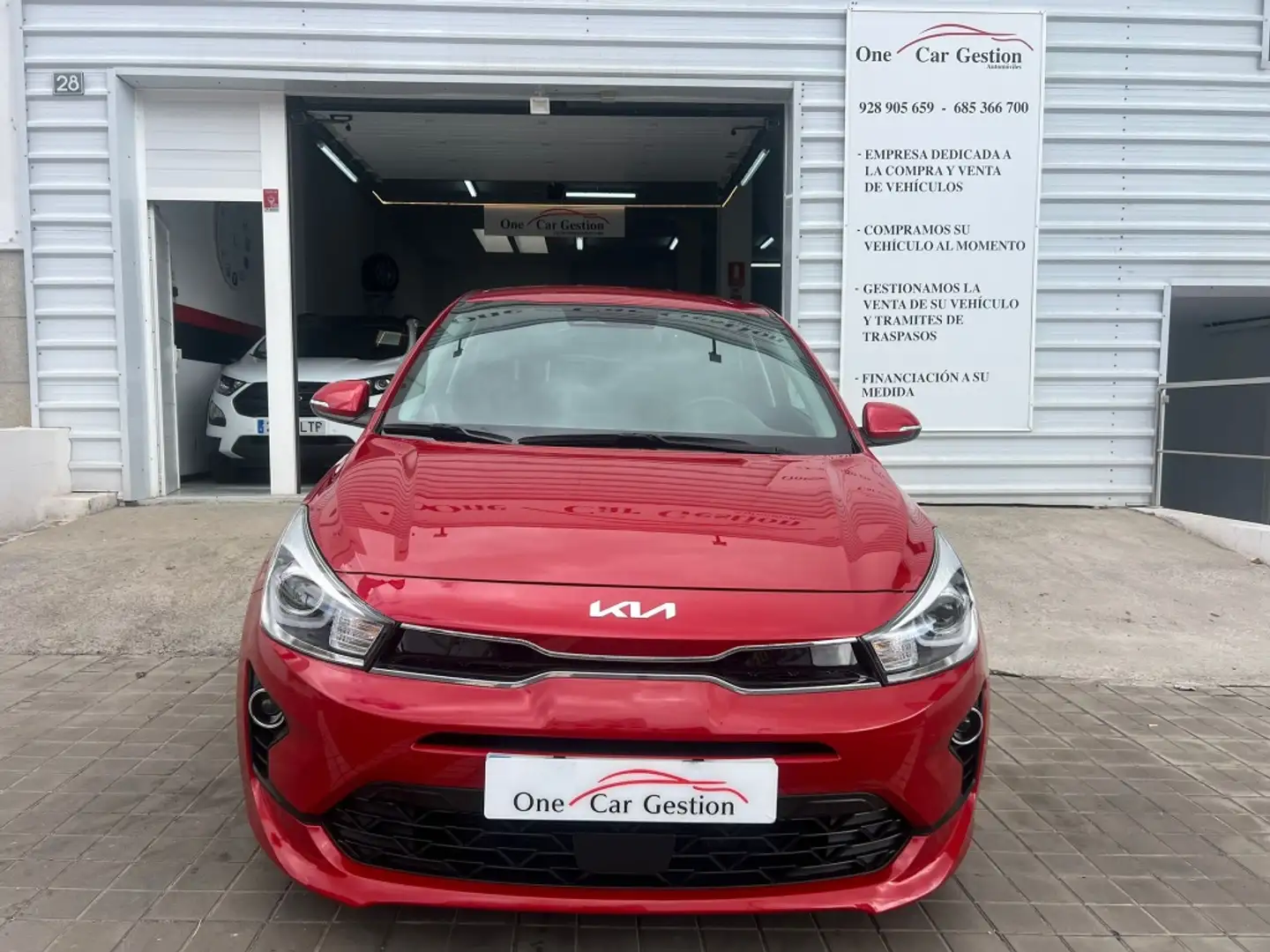 Kia Rio 1.0 T-GDi MHEV iMT Concept 100 Rojo - 2