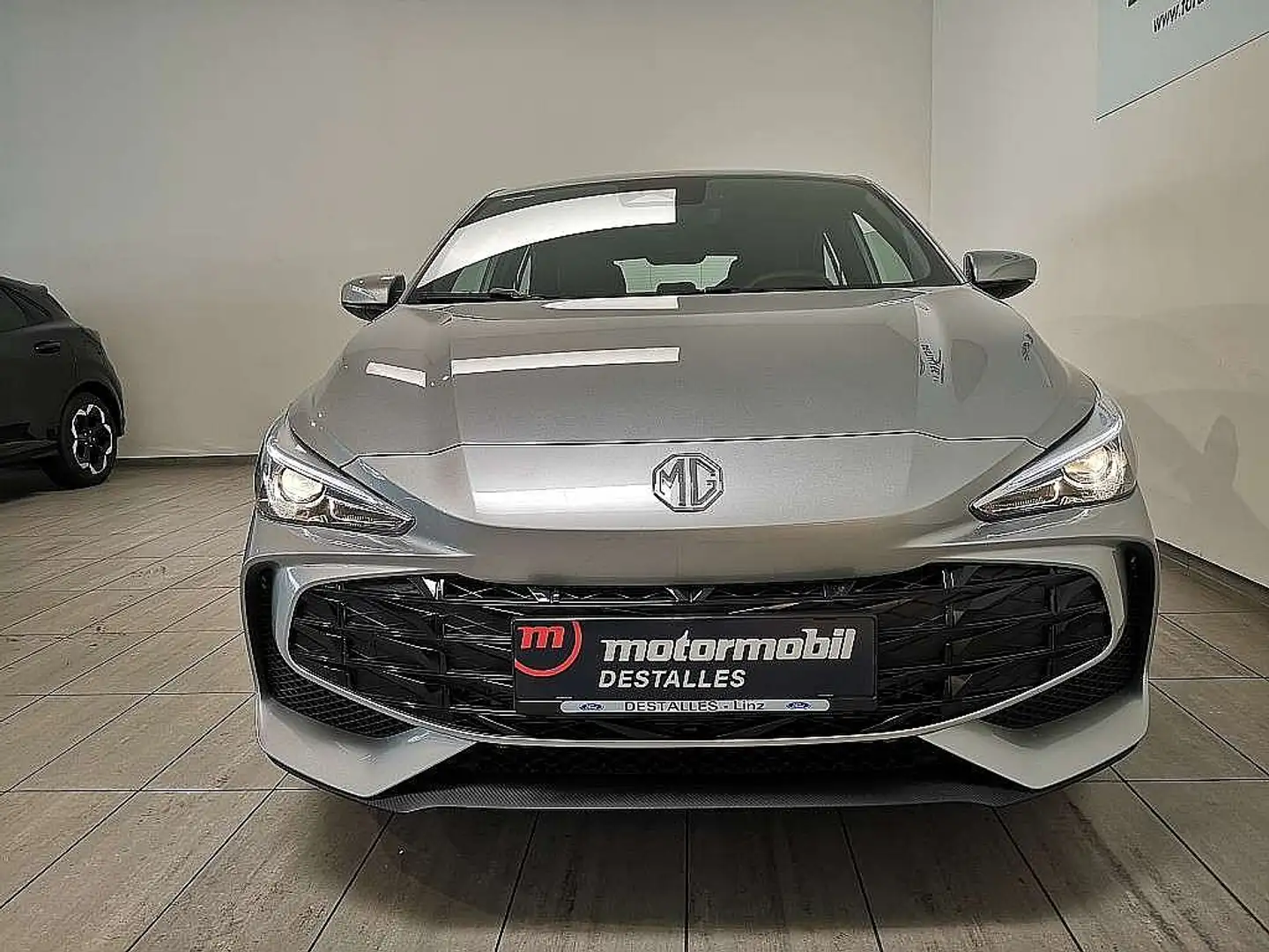 MG MG3 1,5 Hybrid+ Comfort Aut. *TAGESZULASSUNG -- SOF... Silber - 2