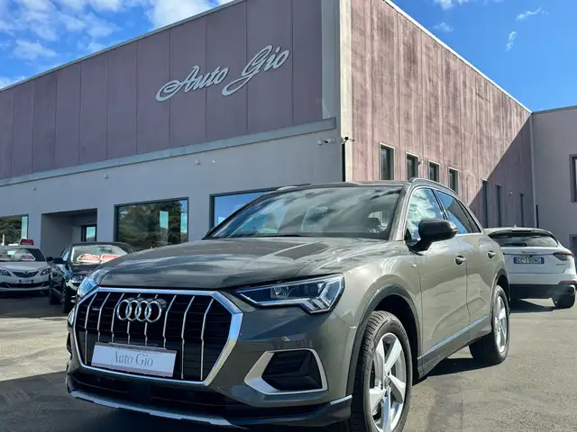 Audi Q3 190 CV S LINE INT E EST 4X4 STUPENDA PARI AL NUOVO