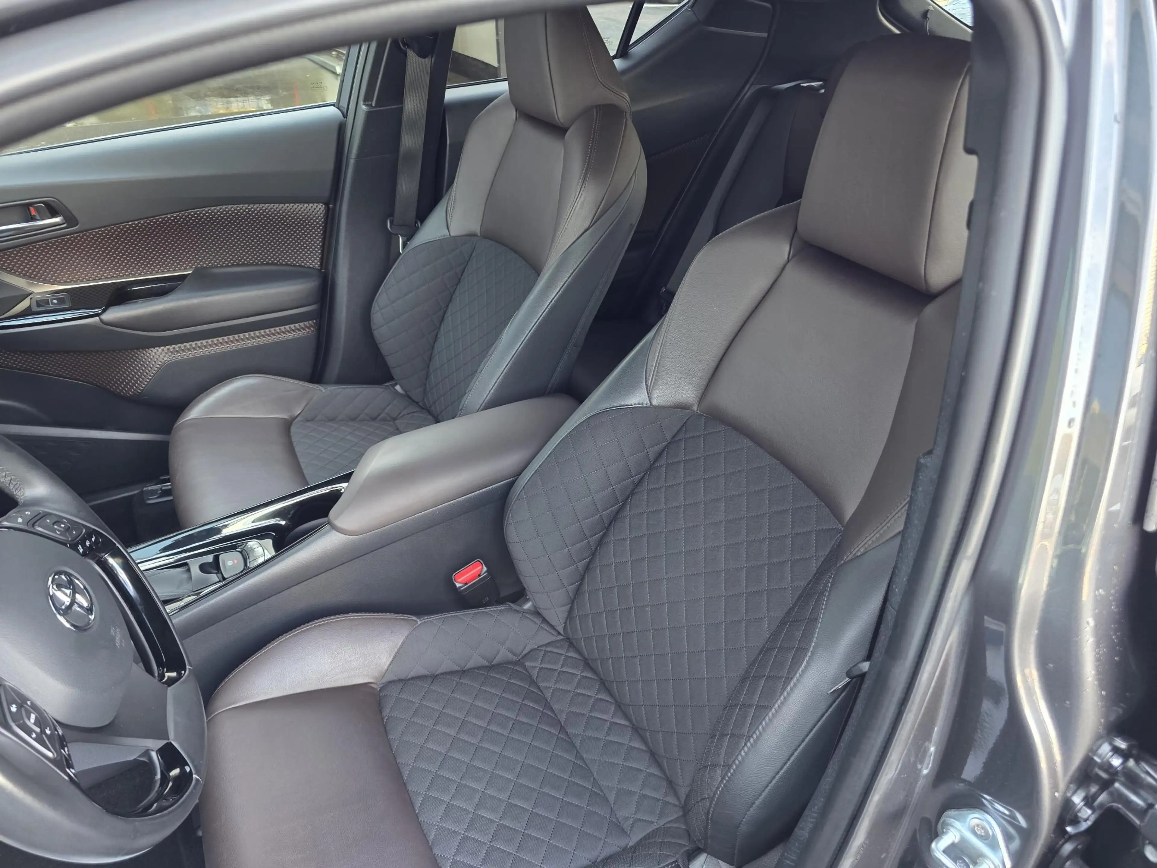 Toyota C-HR 1.8 Hybrid Executive NL Auto | Half lederen bekled — photo 12
