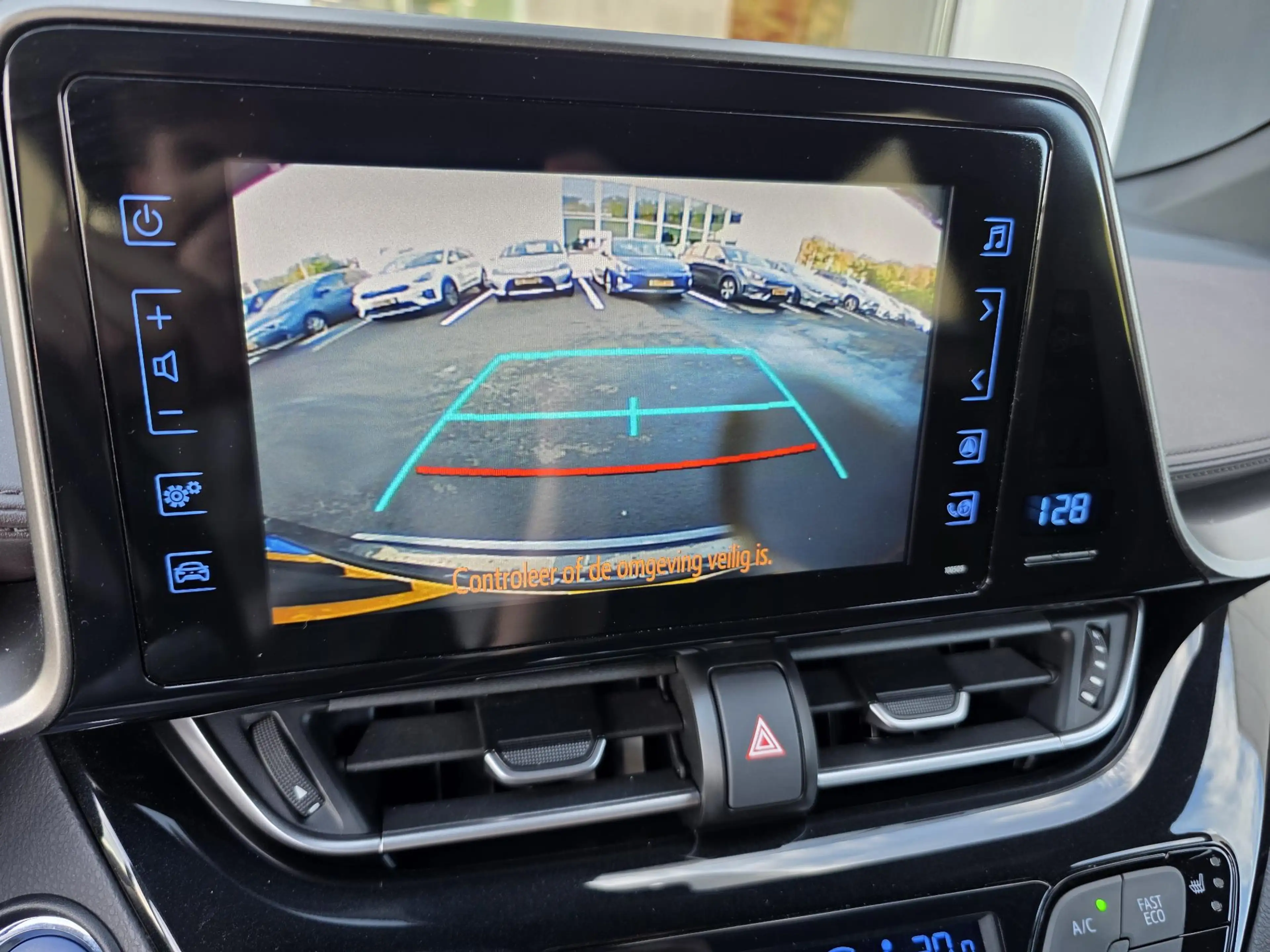 Toyota C-HR 1.8 Hybrid Executive NL Auto | Half lederen bekled — photo 15