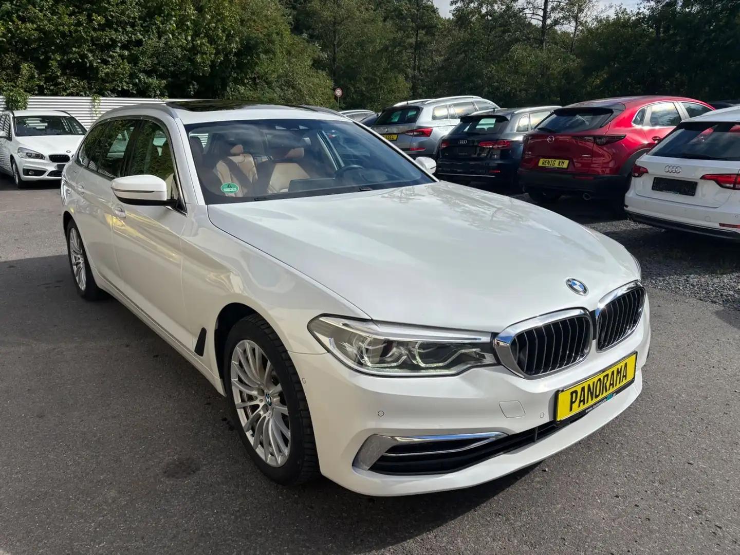 BMW 530 d touring xDrive Luxury *HEAD/UP*LED*PANO* Blanc - 1