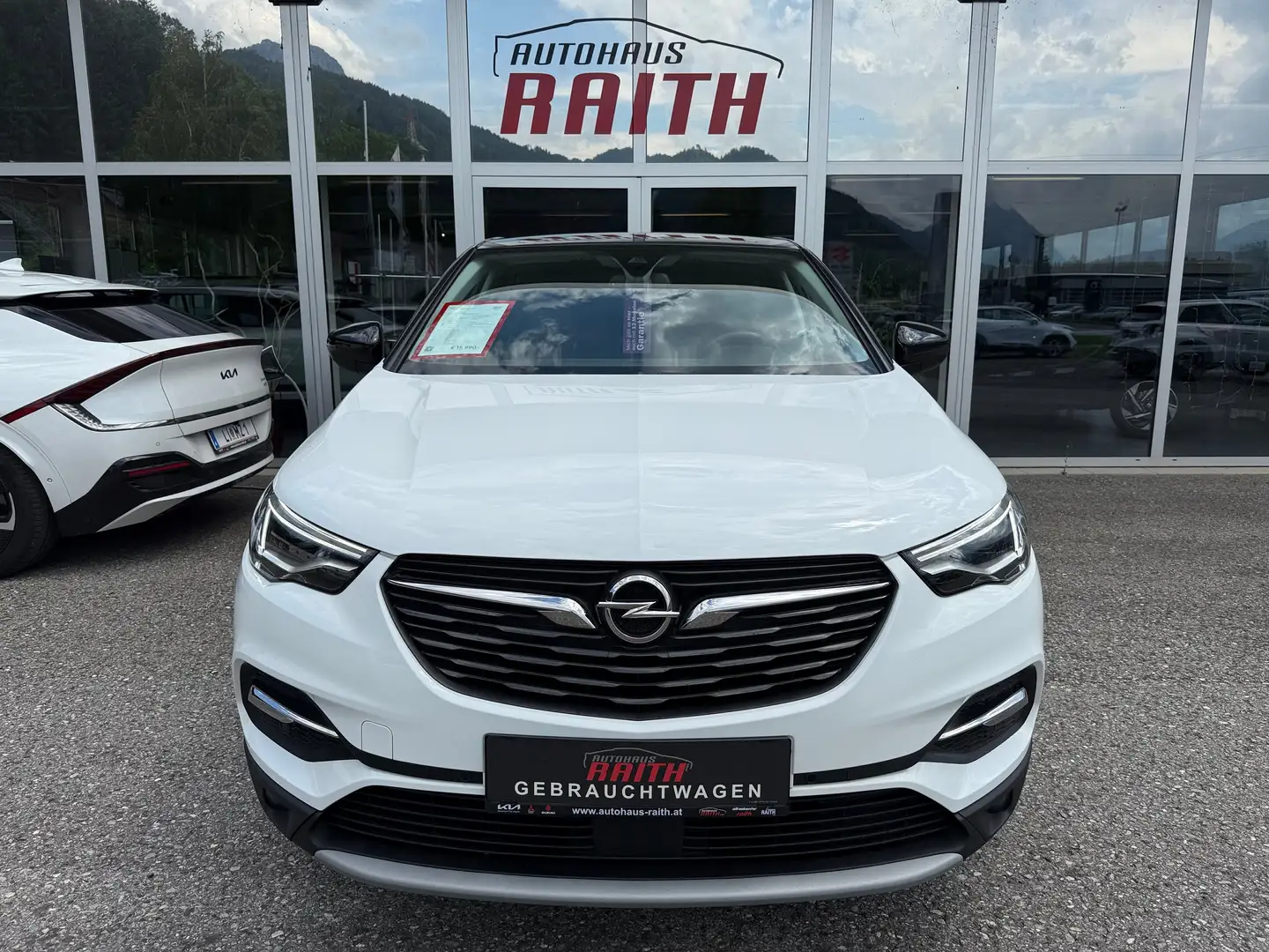 Opel Grandland X Grandland X 1,2 Turbo DI Design-Line Start/Stop Weiß - 2