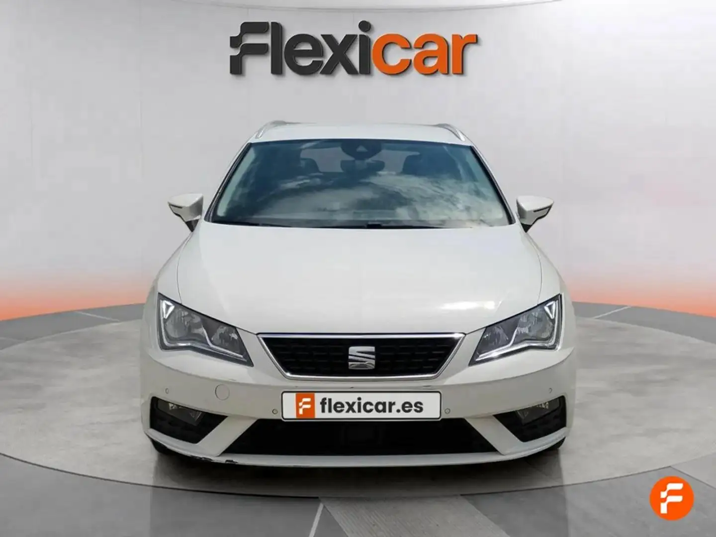 SEAT Leon ST 1.5 EcoTSI S&S Style 130 Amarillo - 2