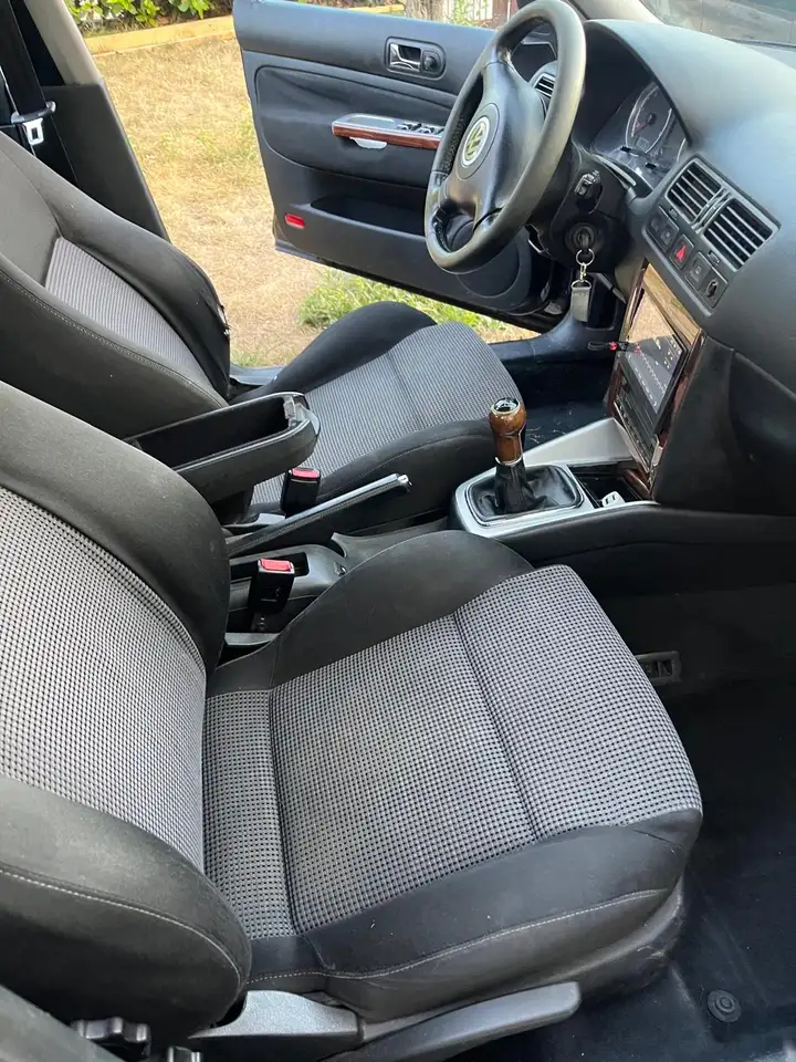Volkswagen Bora Variant 1.9 tdi Trendline 130cv, foto 7
