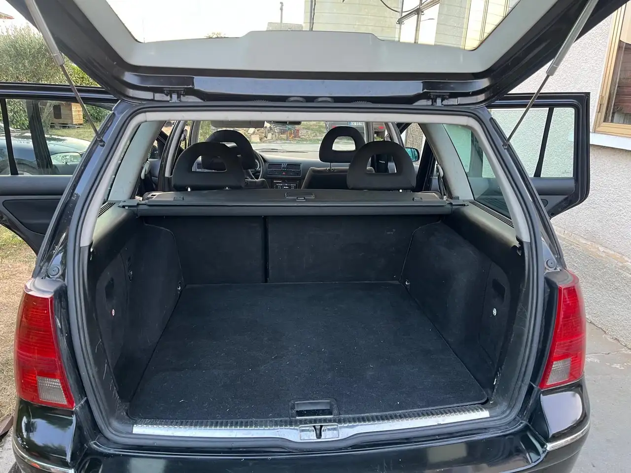 Volkswagen Bora Variant 1.9 tdi Trendline 130cv, foto 6