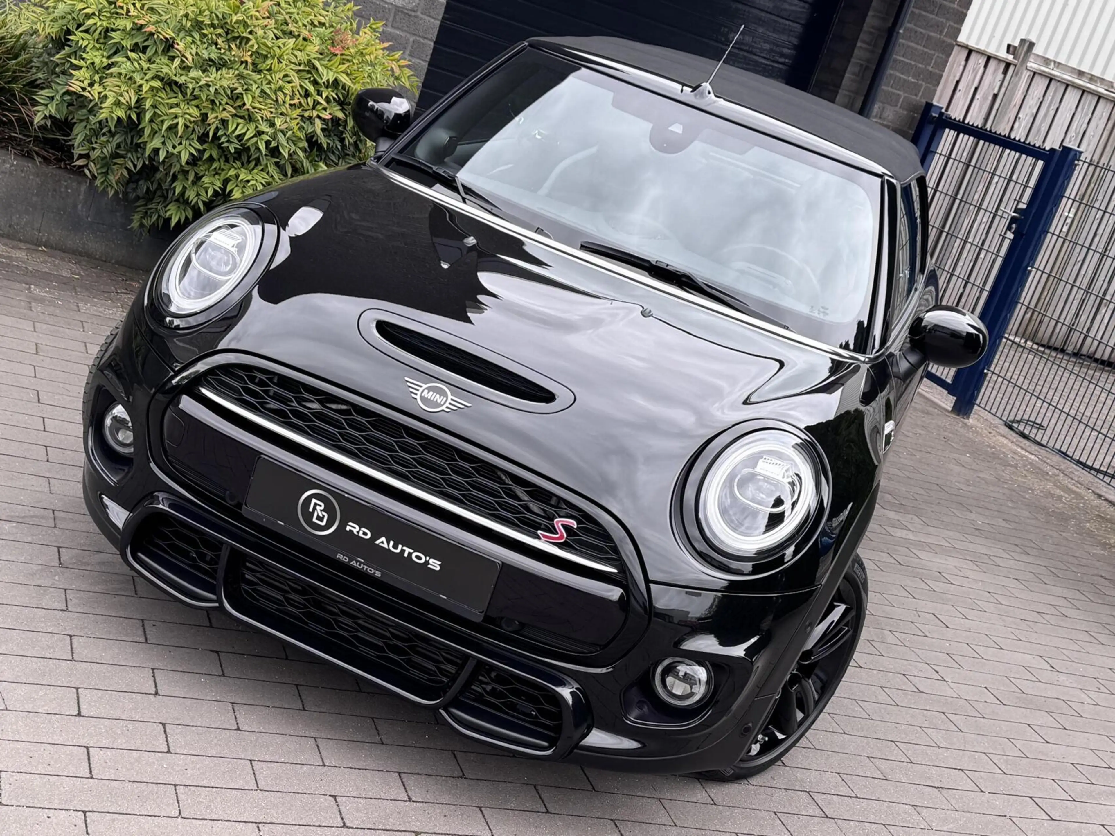 MINI John Cooper Works Cabrio 2.0 S JCW Carplay ACC Sfeervelichting 1e Eigenaar — photo 3