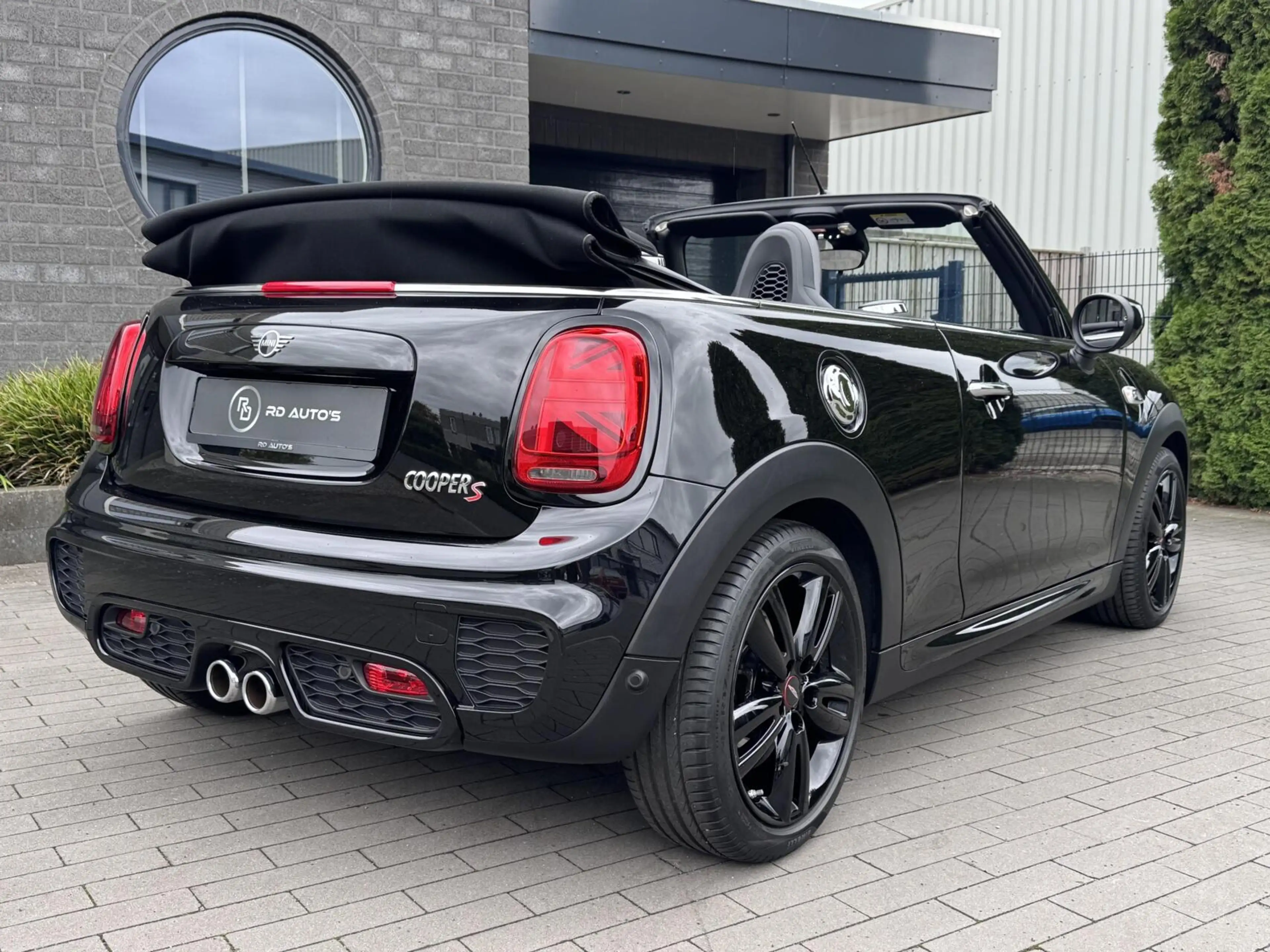 MINI John Cooper Works Cabrio 2.0 S JCW Carplay ACC Sfeervelichting 1e Eigenaar — photo 15
