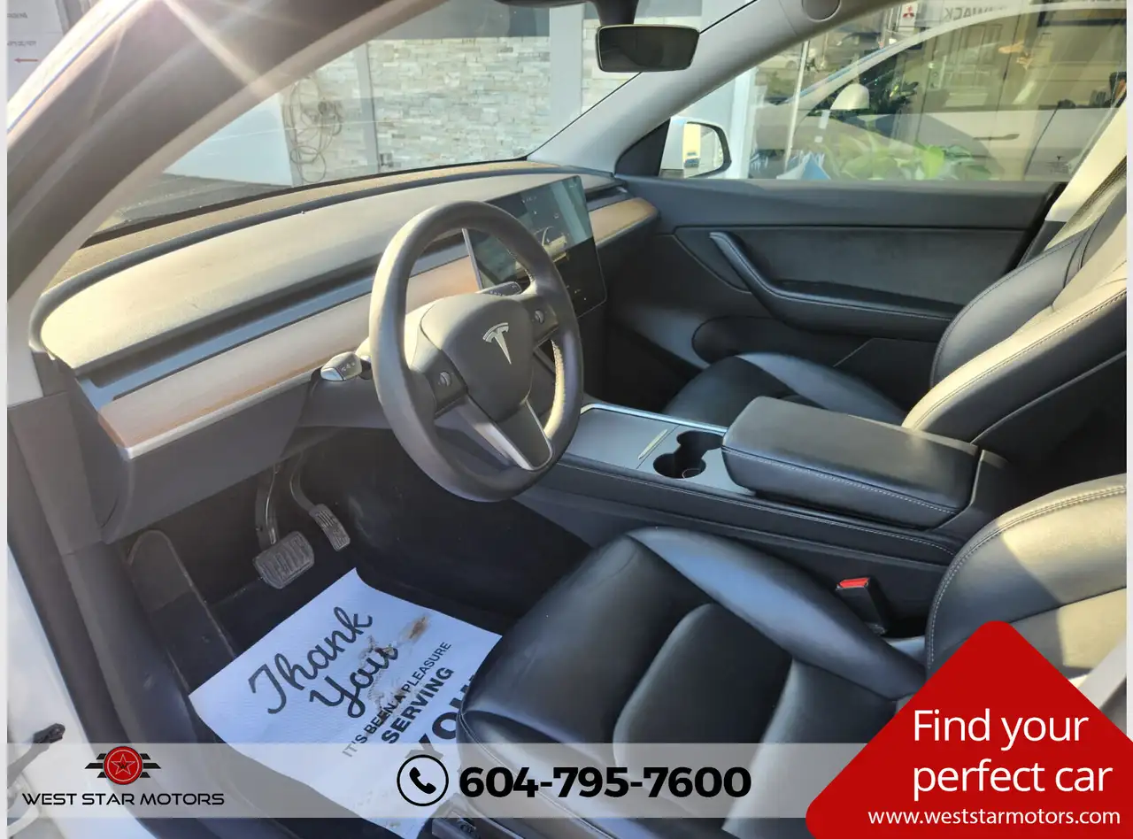 Tesla Model Y снимка Tesla Model Y