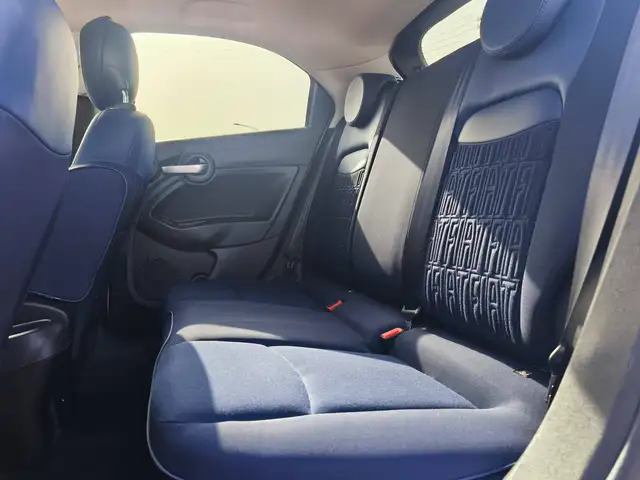Fiat 500X view 13