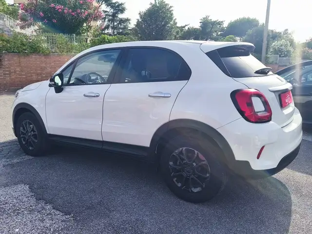 Fiat 500X view 2