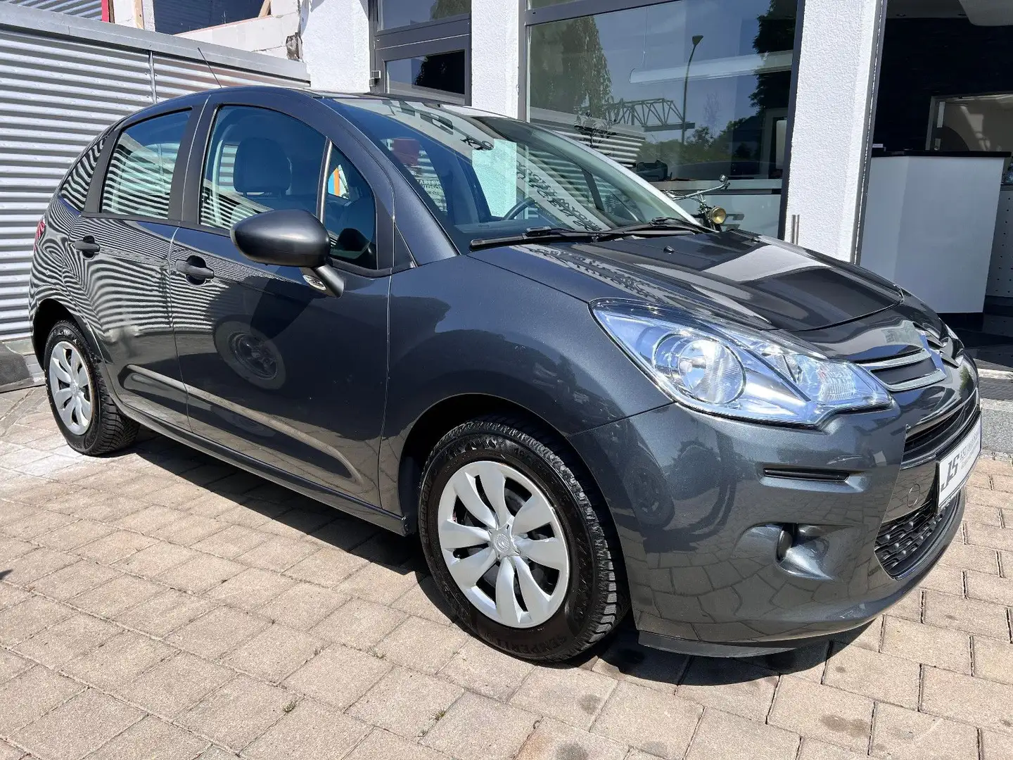 Citroen C3 1,0 Attraction Klima TÜV NEU Grau - 1