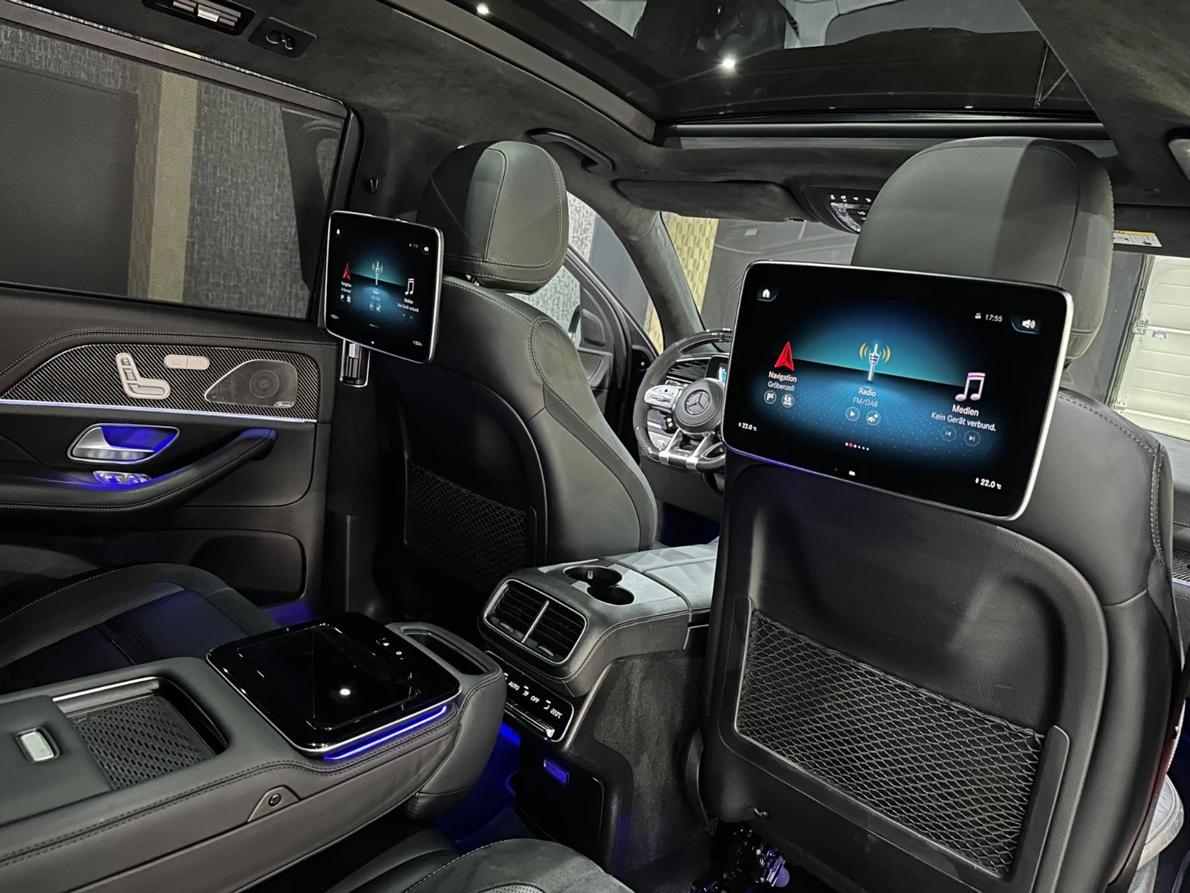 Mercedes-Benz GLS 63 AMG AMG 4Matic+ /Soft-Close /CARBON /TV / 1HA — photo 9