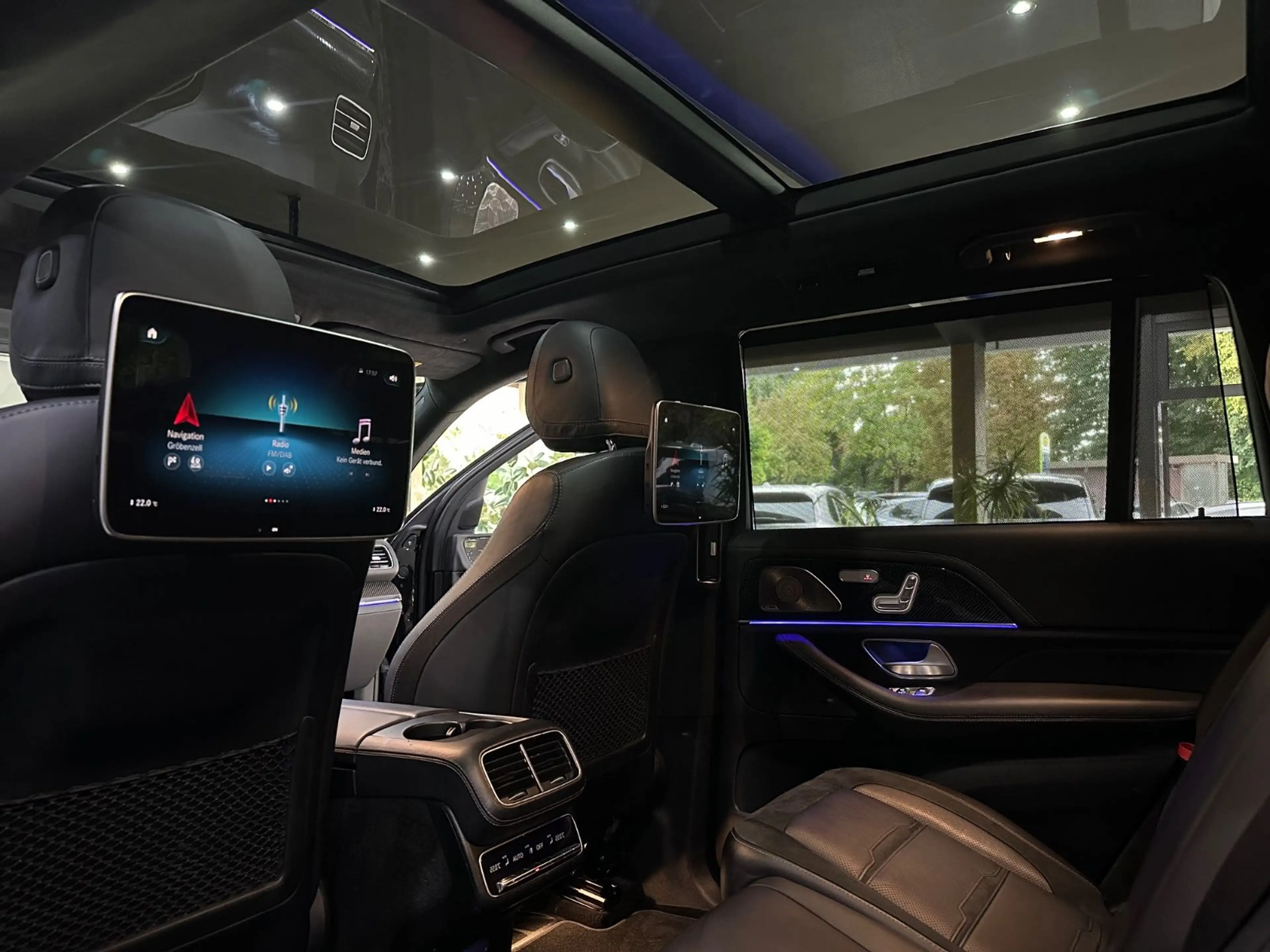 Mercedes-Benz GLS 63 AMG AMG 4Matic+ /Soft-Close /CARBON /TV / 1HA — photo 15