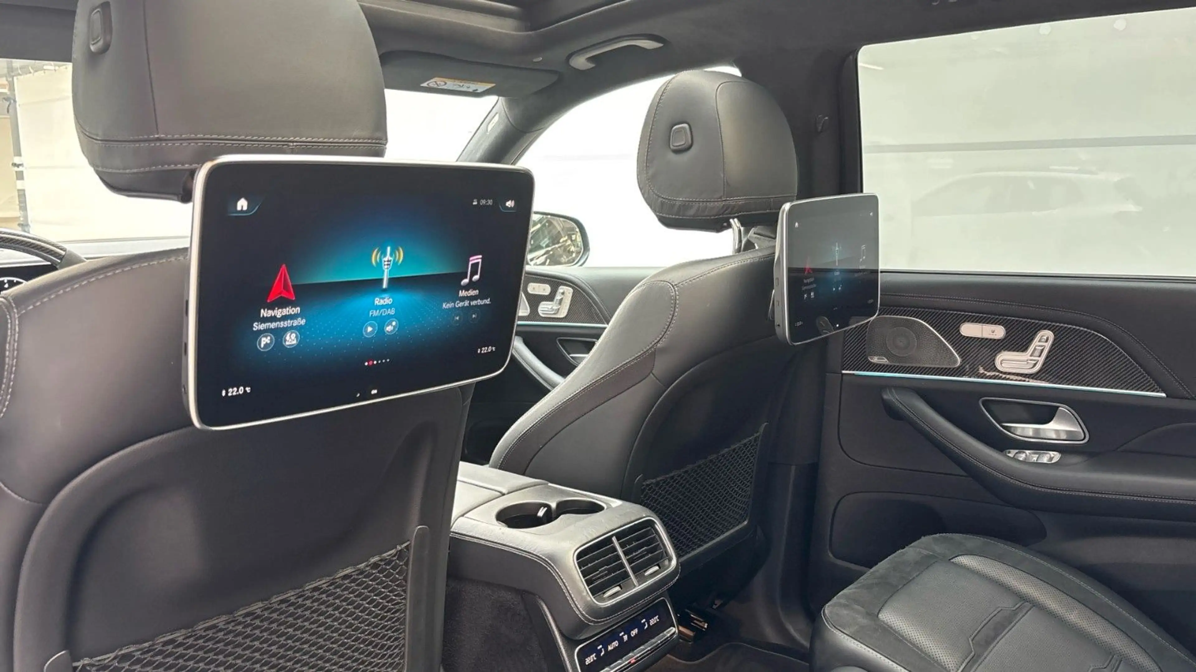 Mercedes-Benz GLS 63 AMG AMG 4Matic+ /Soft-Close /CARBON /TV / 1HA — photo 7