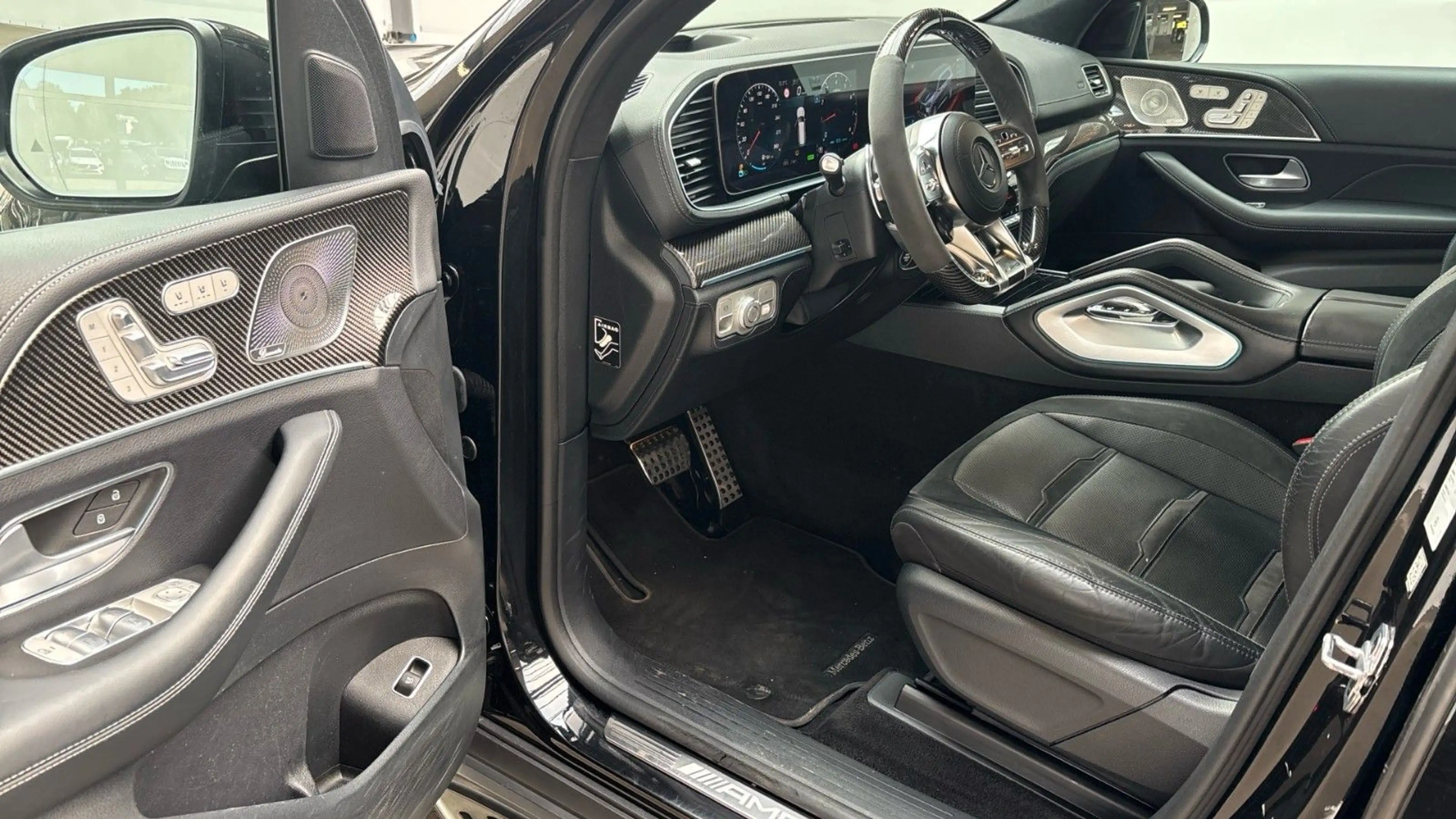 Mercedes-Benz GLS 63 AMG AMG 4Matic+ /Soft-Close /CARBON /TV / 1HA — photo 5