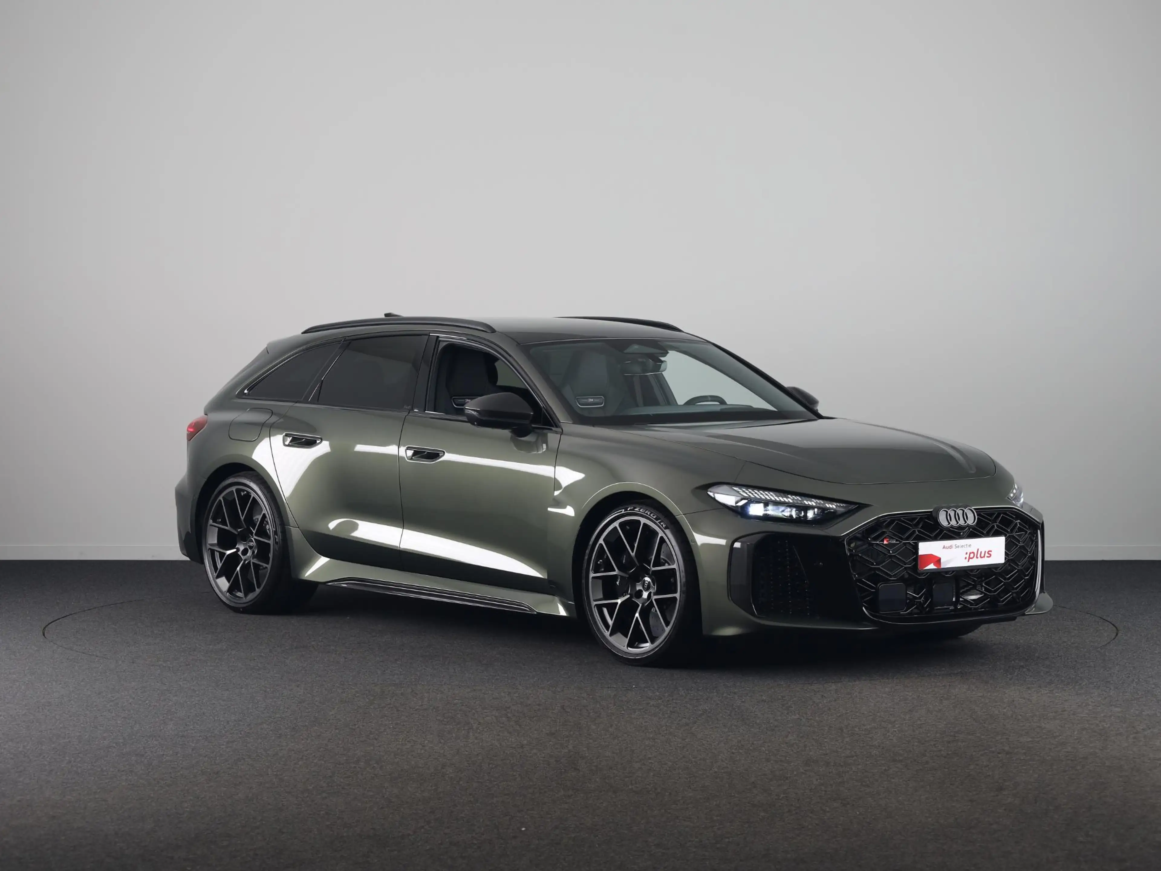 Audi RS5 Avant e-hybrid 470 kW/639 pk | RS keramische remme — photo 4